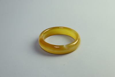 玉髓玛瑙手镯专场 - 玉髓手镯内径：6cm 重：63.3g