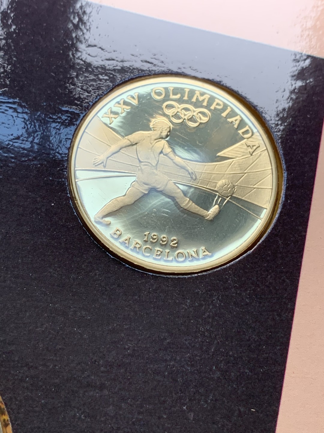 《竞宝斋》第116场-周日，周一 ，2场连拍（全场包邮） 卡装证书 安道尔1992年 足球、皮划艇 10/20第纳尔精制大银币 12克和16克=共28克 925银