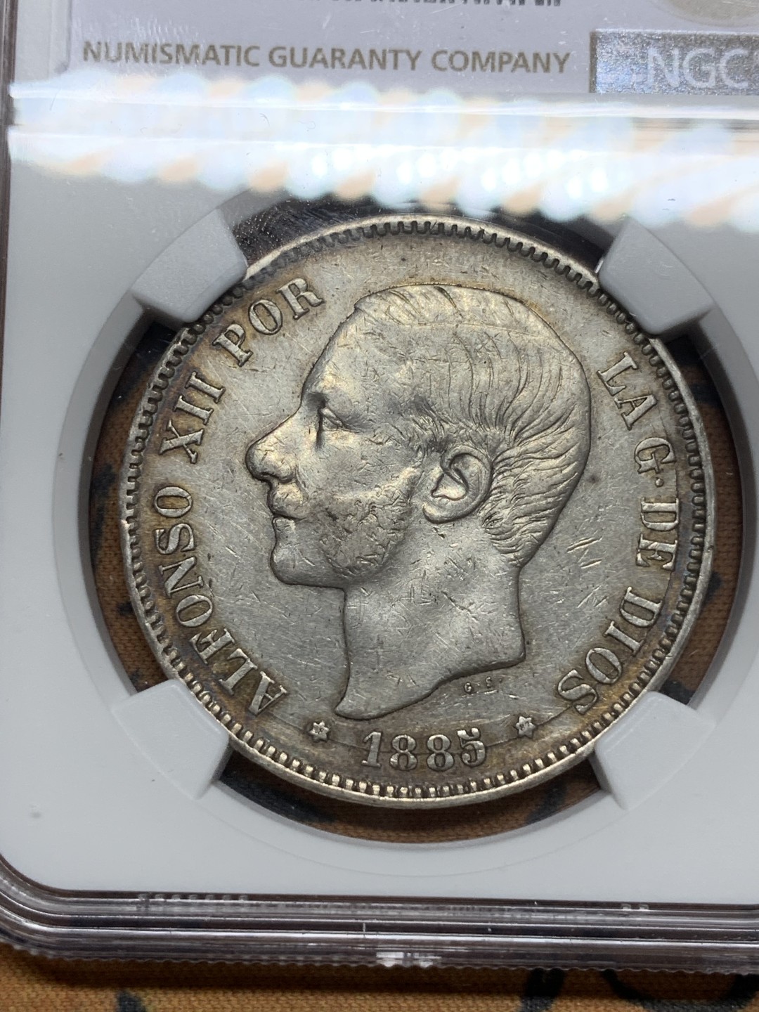 《竞宝斋》第116场-周日，周一 ，2场连拍（全场包邮） NGC-AUD 西班牙 1885(87)年 5比塞塔 银币 细节很不错