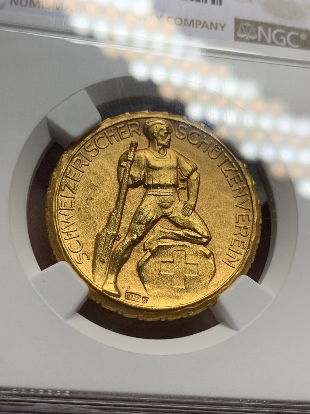 《竞宝斋》第116场-周日，周一 ，2场连拍（全场包邮） NGC MS66  1920-30年代瑞士射击节镀金银章 完美品相状态