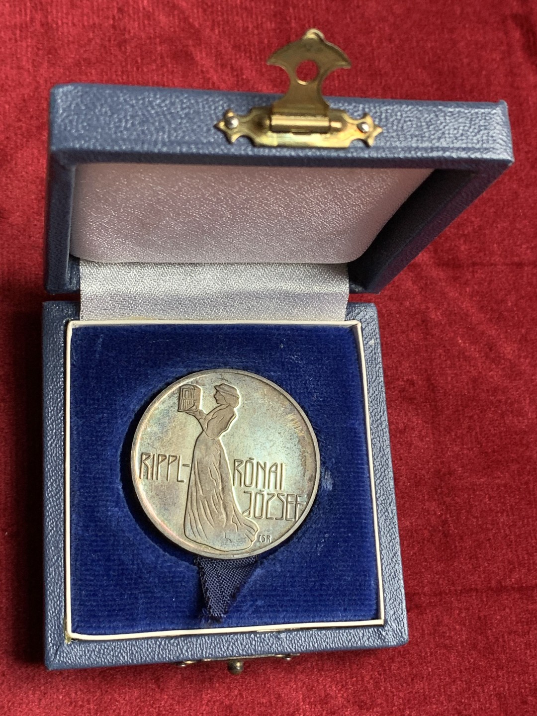 《竞宝斋》第116场-周日，周一 ，2场连拍（全场包邮） PROOF精美原盒包装匈牙利1977年200福利纪念银币，发行量5000枚，重28.00g