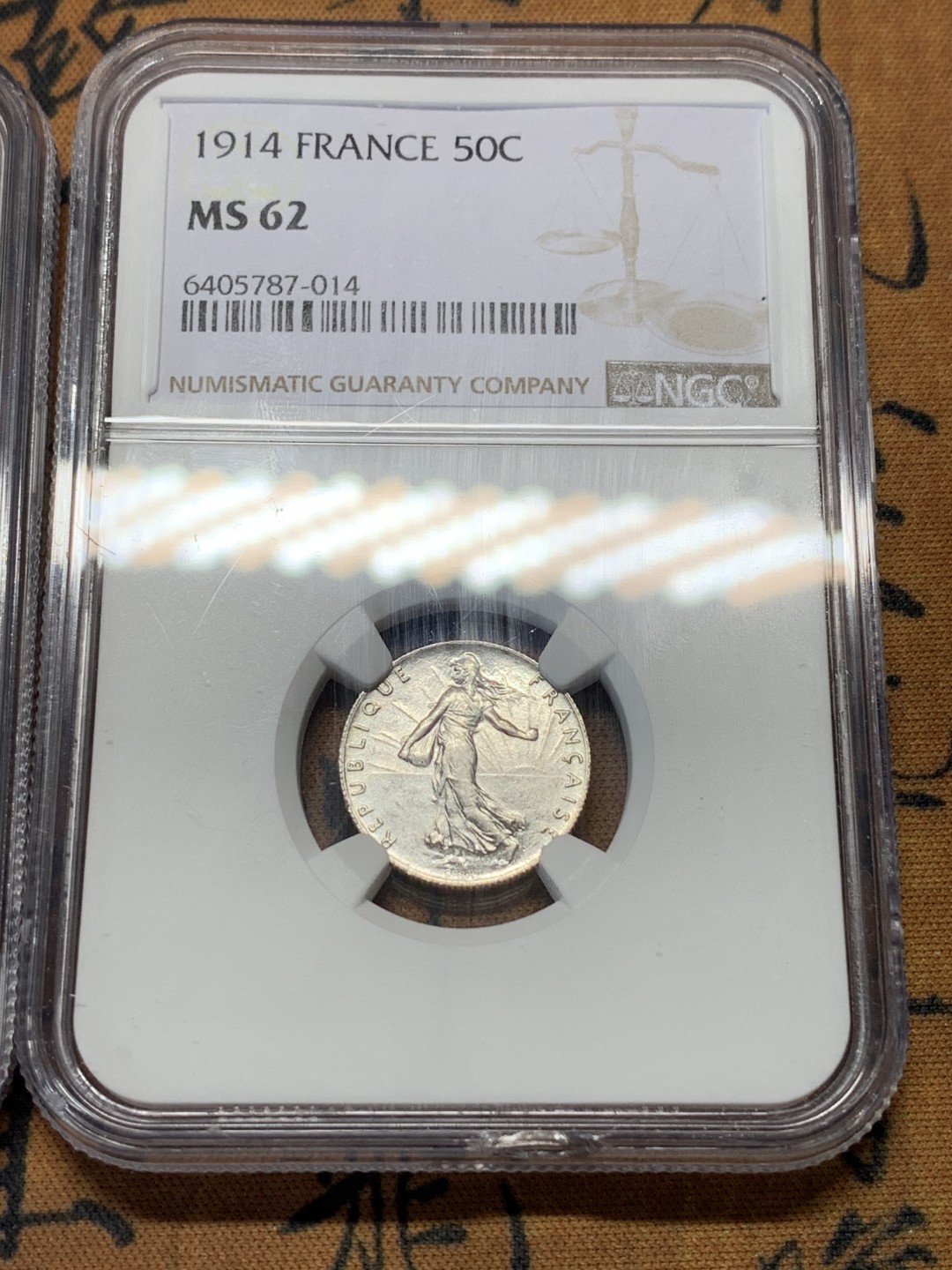 《竞宝斋》第116场-周日，周一 ，2场连拍（全场包邮） NGC MS62 法国1914年50分银币、1911年1法郎银币一对