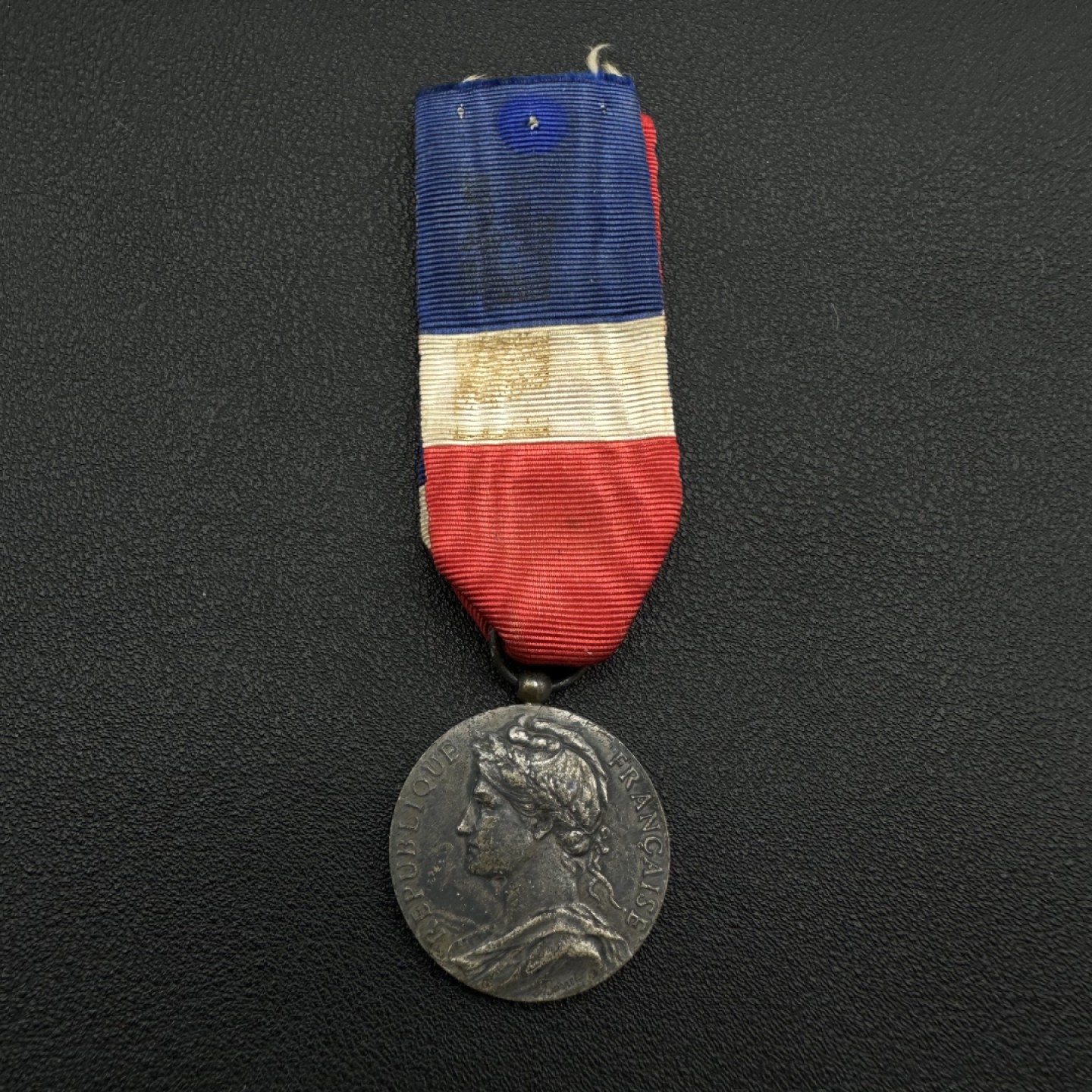 勋章交易所11月19日拍卖 法国二级劳动荣誉奖章