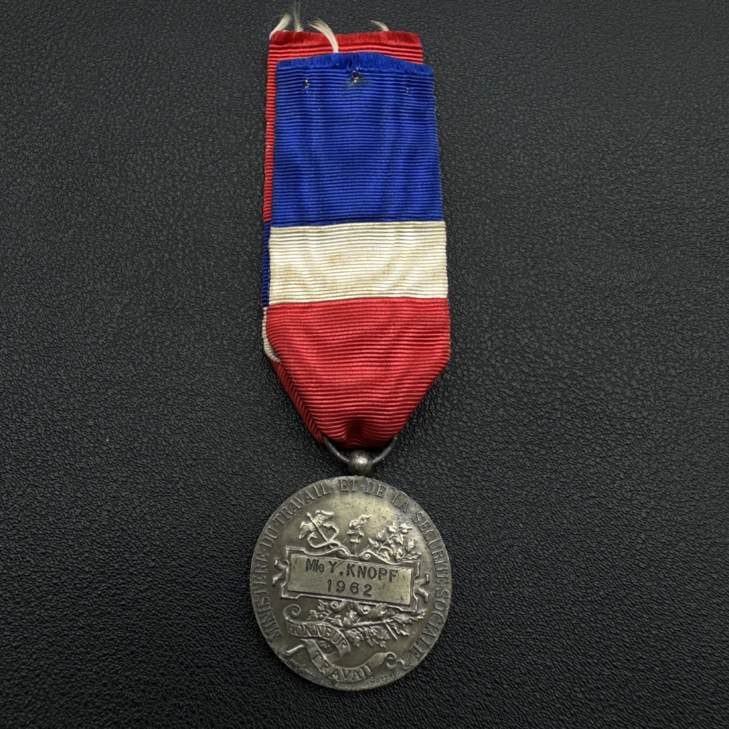 勋章交易所11月19日拍卖 法国二级劳动荣誉奖章