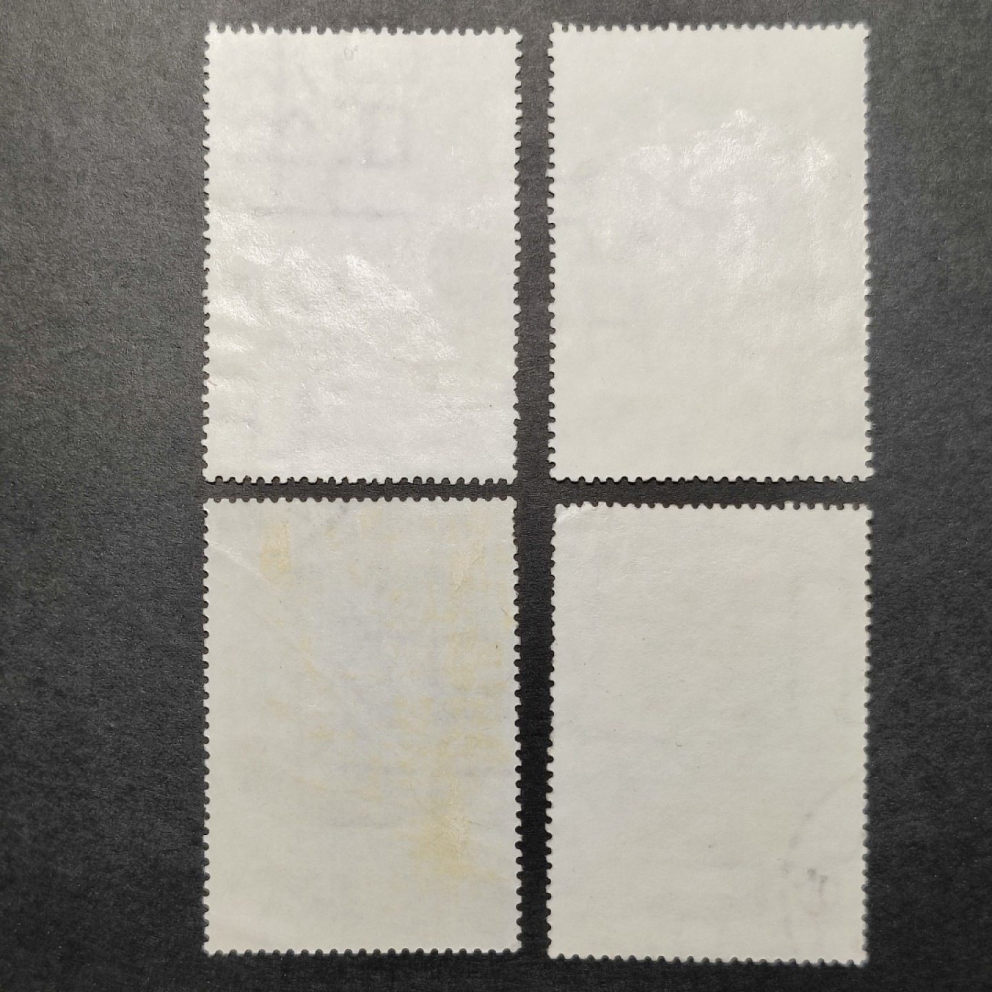 洪涛臻品批发群  精选邮票限时拍卖第八十五期 1975年 故宫古画邮票 宋代扇面古画 4全 信销上品