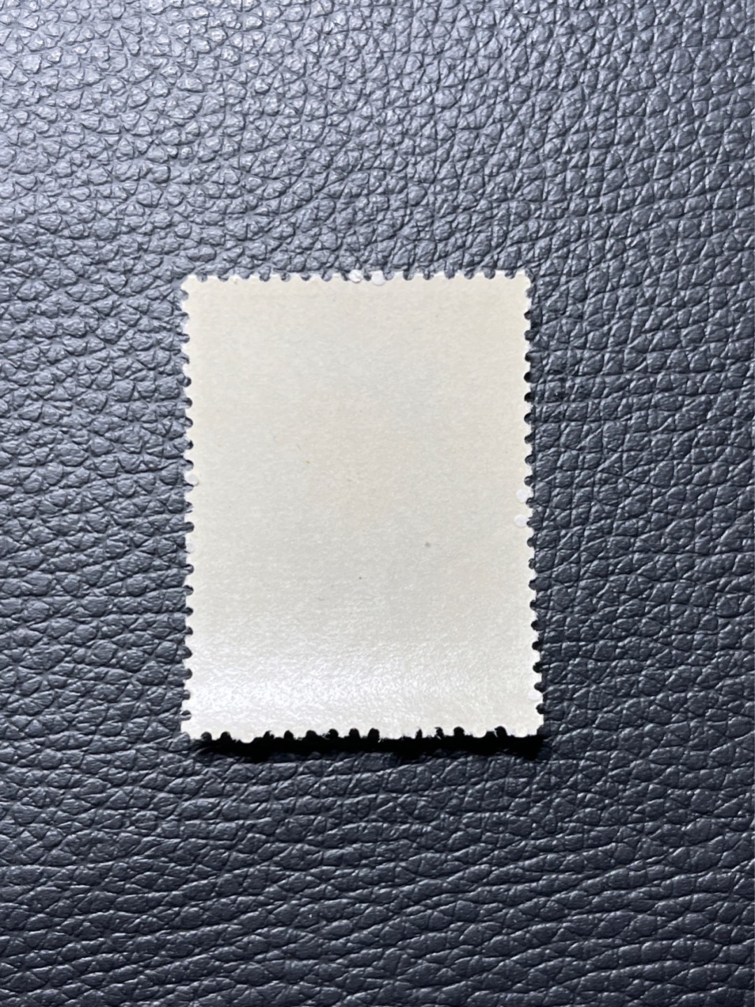 洪涛臻品批发群  精选邮票限时拍卖第八十六期 【评级推荐】纪92古科 ★新★8-1一枚，版撕全品嘎嘎绝，齿孔饱满圆润，！！！！白胶润泽稀缺白胶！！！！随随便便评个90分也能卖大几百块。95分1500起步。全品可评级，包OG，首图近期成交价做参考