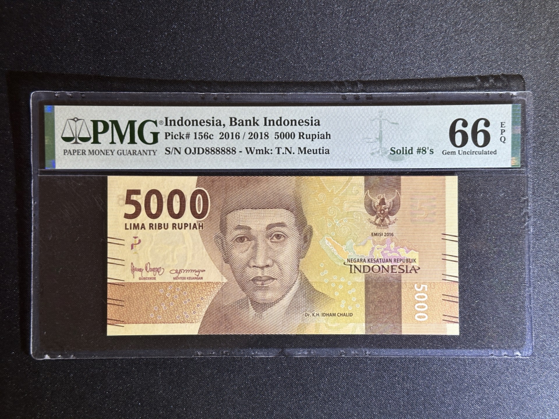《张总收藏》80期——外币大拍 印度尼西亚5000盾 PMG66E 全同号8
