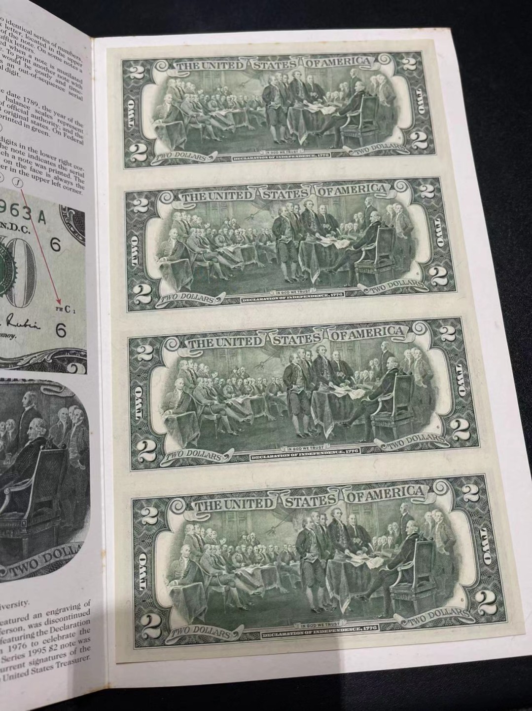 《外钞收藏家》第二百一十八期（波罗的海三国） 美国1995年2美元4连体，带原装册 边上有黄斑 册子也有些霉癍