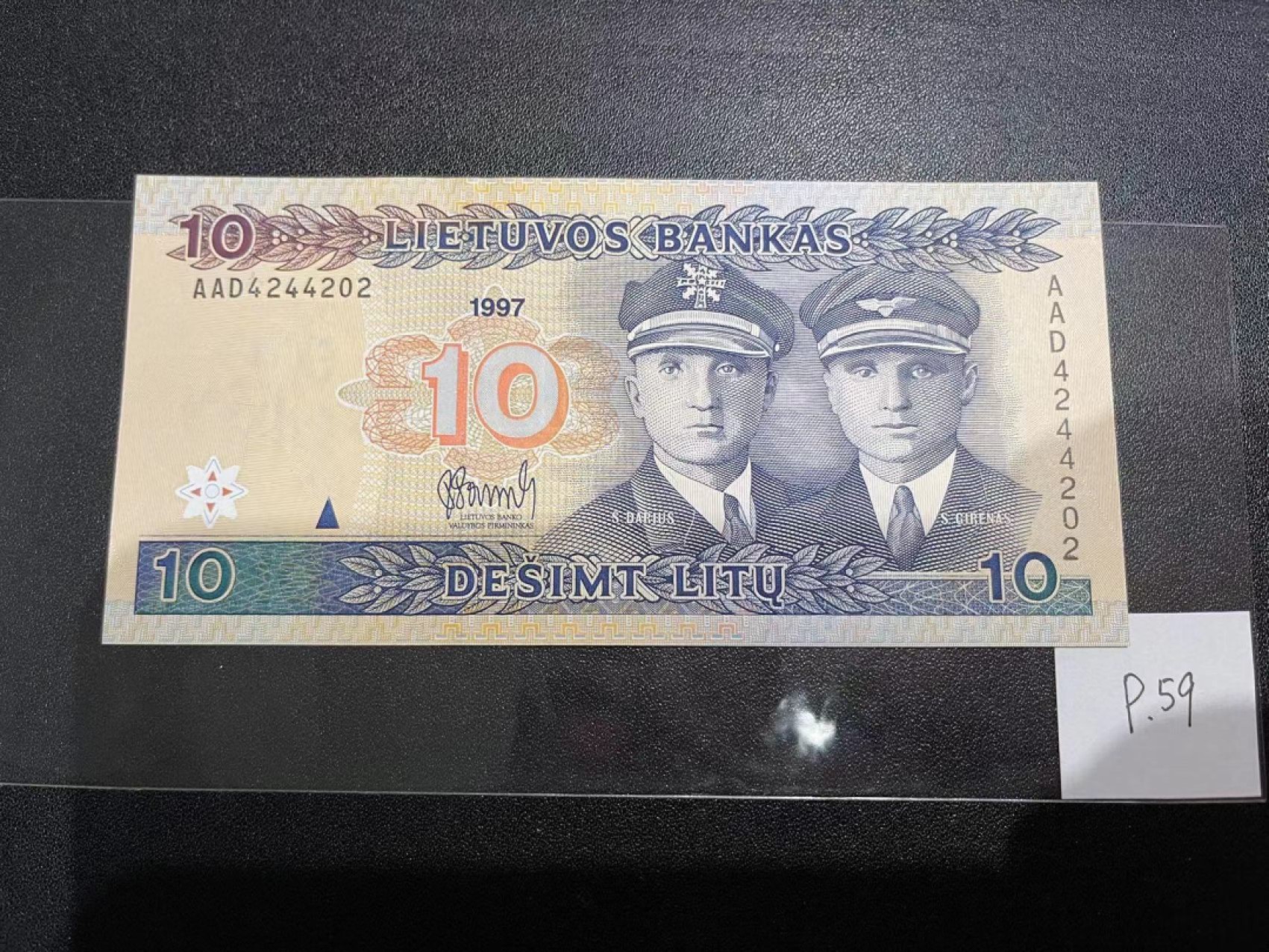 《外钞收藏家》第二百一十八期（波罗的海三国） 立陶宛1997年10立特	P59  全新UNC