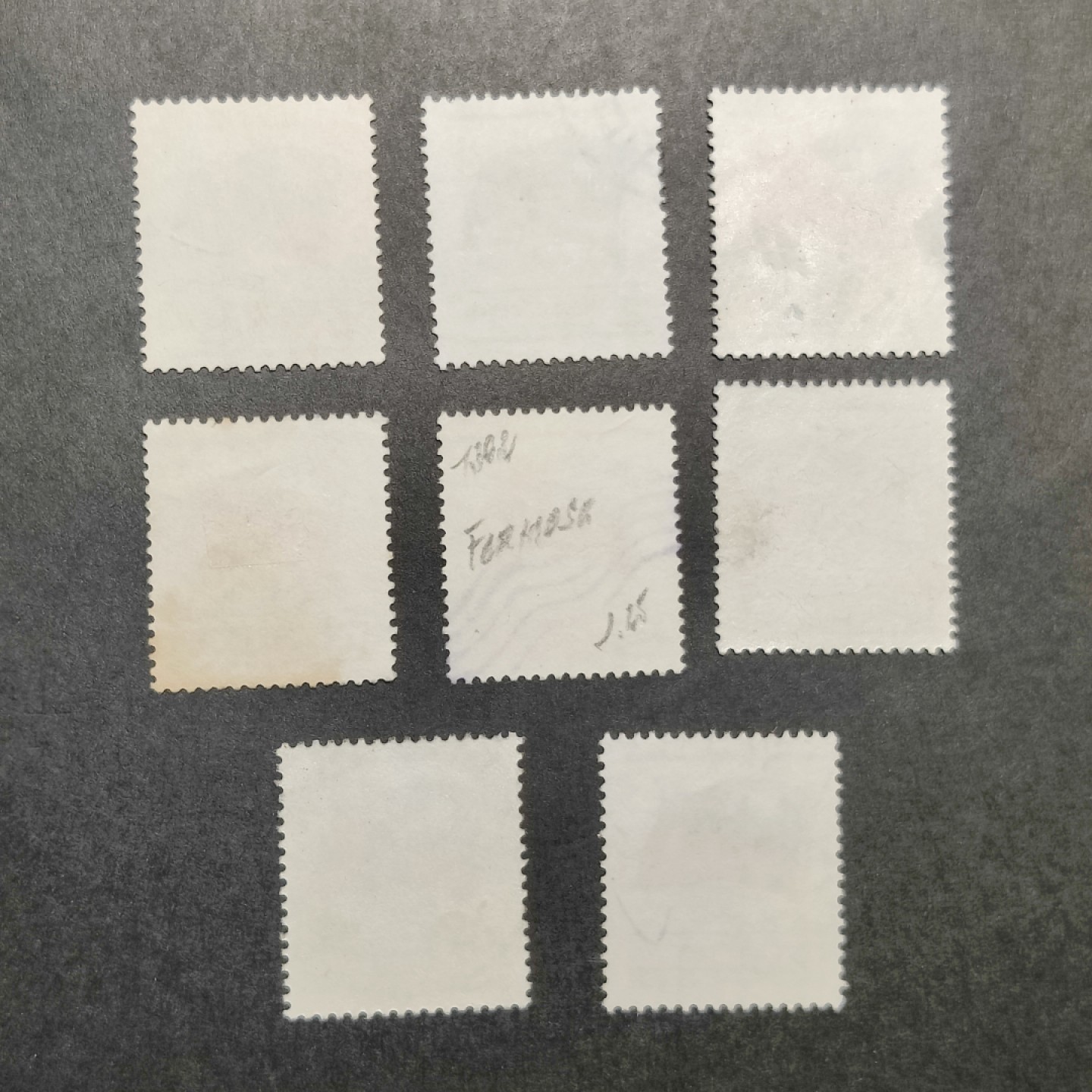 洪涛臻品批发群  精选邮票限时拍卖第八十六期 旗帜 1到12元 信销上品