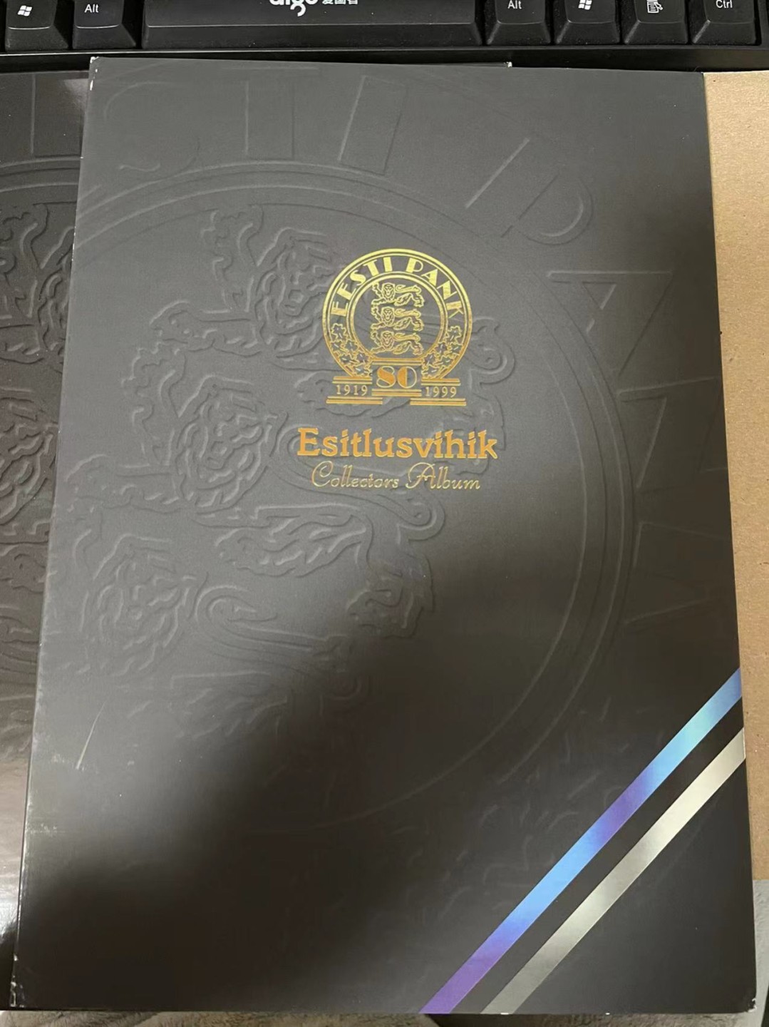 【Blue Auction】✨世界纸币精拍第252期——补号伦勃朗 【原装带册】爱沙尼亚 纸币样钞、硬币、邮票册 全新UNC