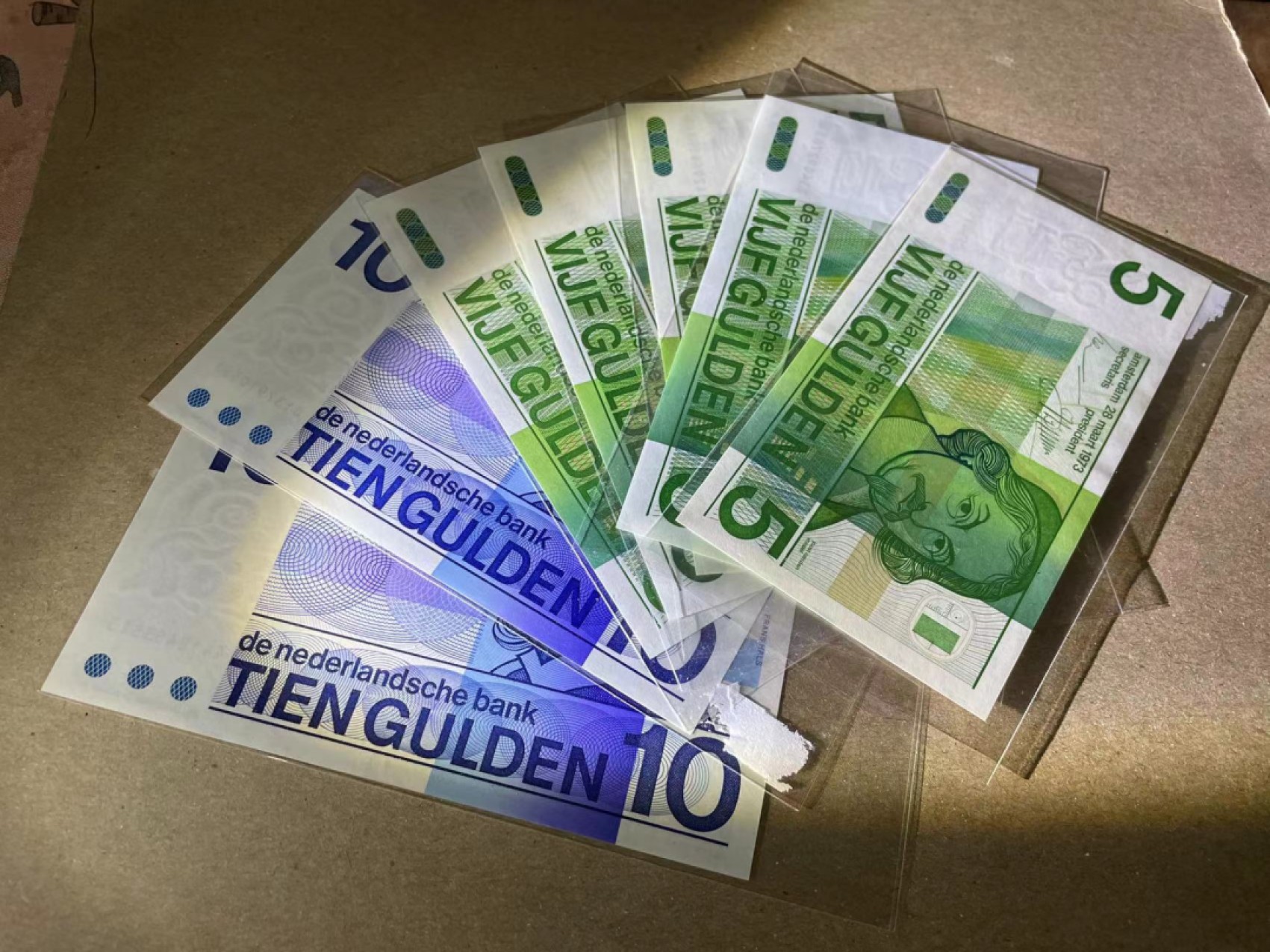 【Blue Auction】✨世界纸币精拍第252期——补号伦勃朗 【一组7张】荷兰 人像版5-10盾 除1张5盾外全新UNC