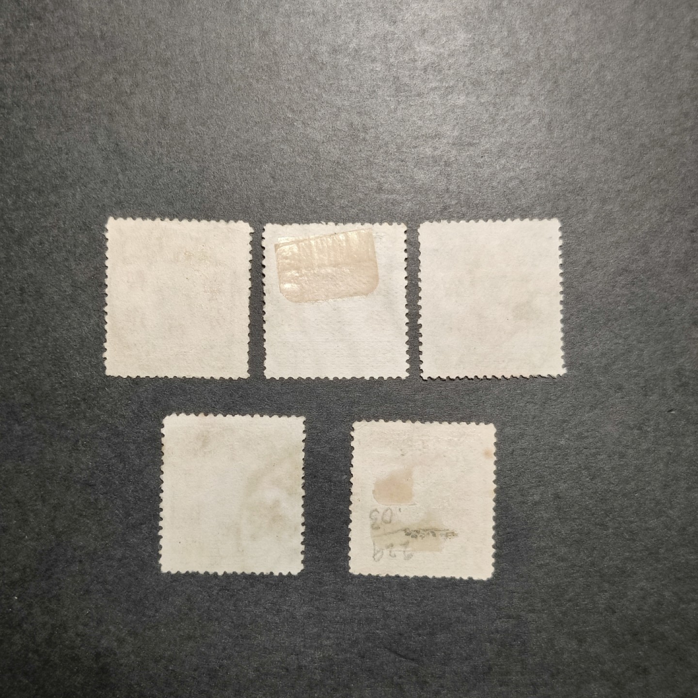 洪涛臻品批发群  精选邮票限时拍卖第八十七期 帆船加盖改值票 整体信销上品