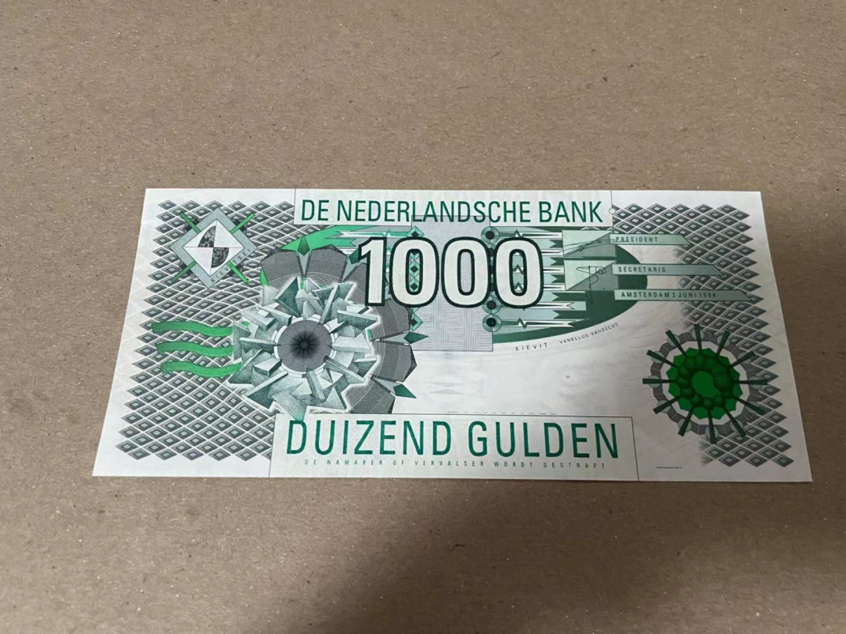 【Blue Auction】✨世界纸币精拍第252期——补号伦勃朗 R.荷兰 1994年1000盾 大齿轮 UNC-（小角折 边缘轻微压痕）