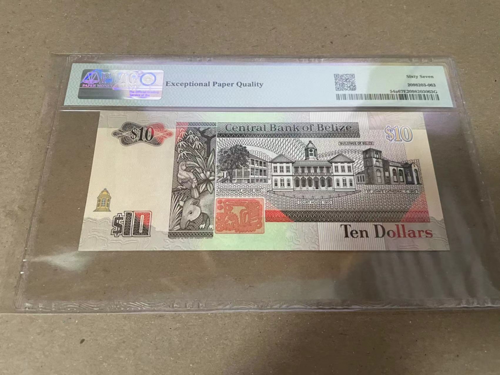 【Blue Auction】✨世界纸币精拍第252期——补号伦勃朗 【AA无47】伯利兹 1990年10元 PMG67EPQ 女王