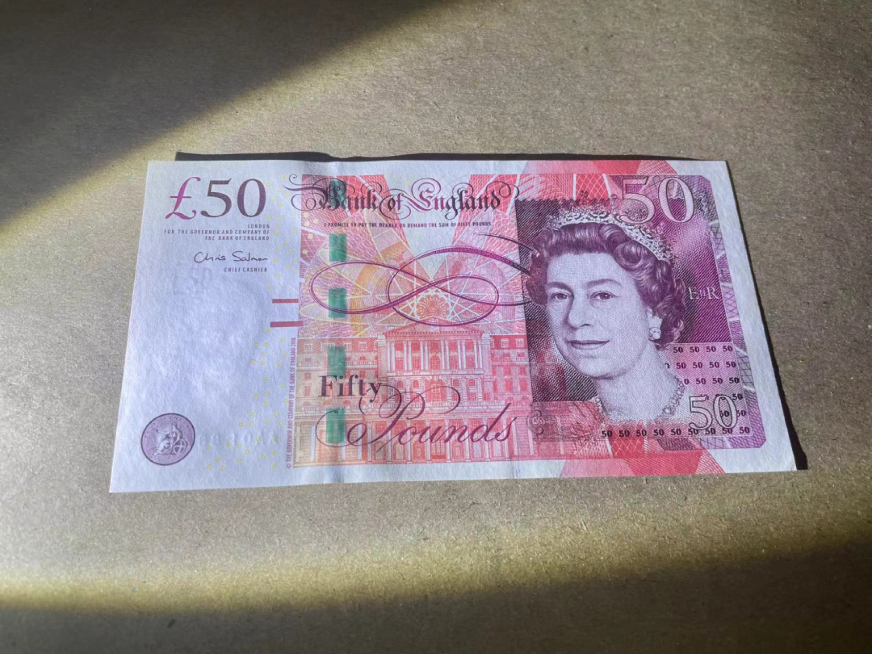 【Blue Auction】✨世界纸币精拍第252期——补号伦勃朗 【AA01】英国 50镑 瓦特 UNC（有个角不太好）