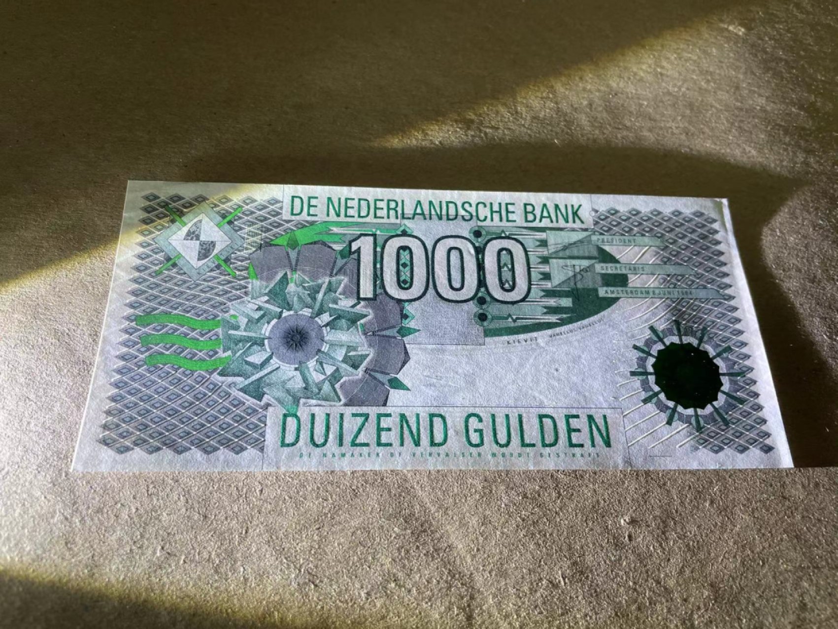 【Blue Auction】✨世界纸币精拍第252期——补号伦勃朗 R.荷兰 1994年1000盾 大齿轮 UNC-（小角折 边缘轻微压痕）