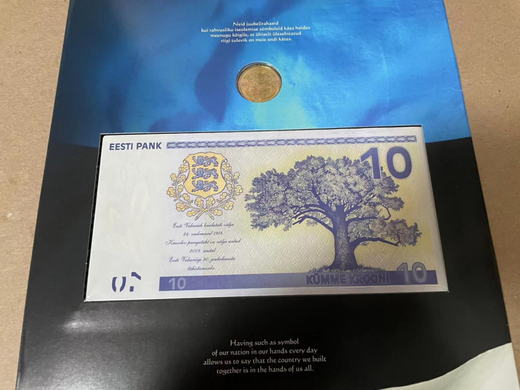 【Blue Auction】✨世界纸币精拍第252期——补号伦勃朗 【原装带册】爱沙尼亚 2008年10克朗纸币、硬币册 全新UNC