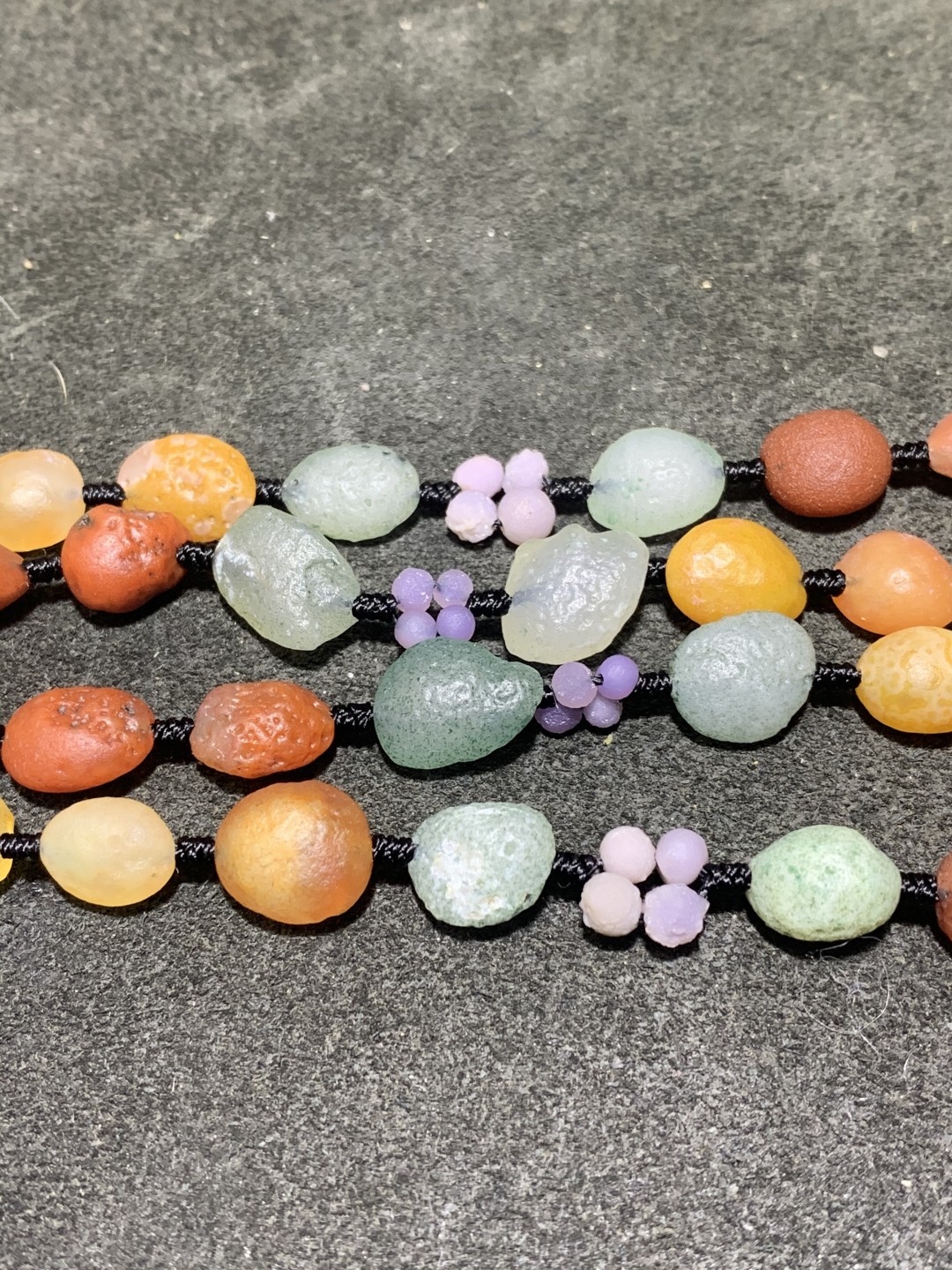 放一条福利！精美天然彩虹戈壁玛瑙原石项链一条，