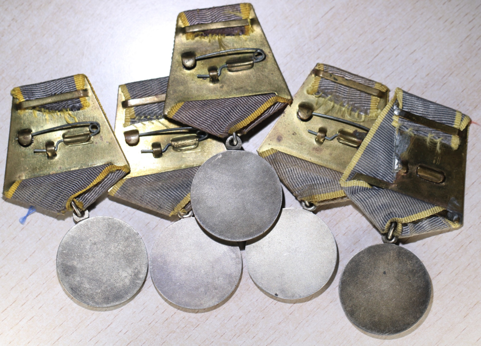 大猫徽章拍卖 第209期 苏联战功奖章一组 银质好品