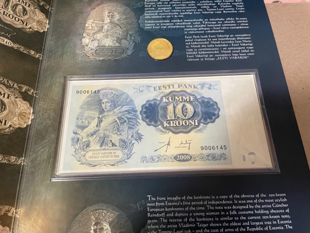 【Blue Auction】✨世界纸币精拍第252期——补号伦勃朗 【原装带册】爱沙尼亚 2008年10克朗纸币、硬币册 全新UNC