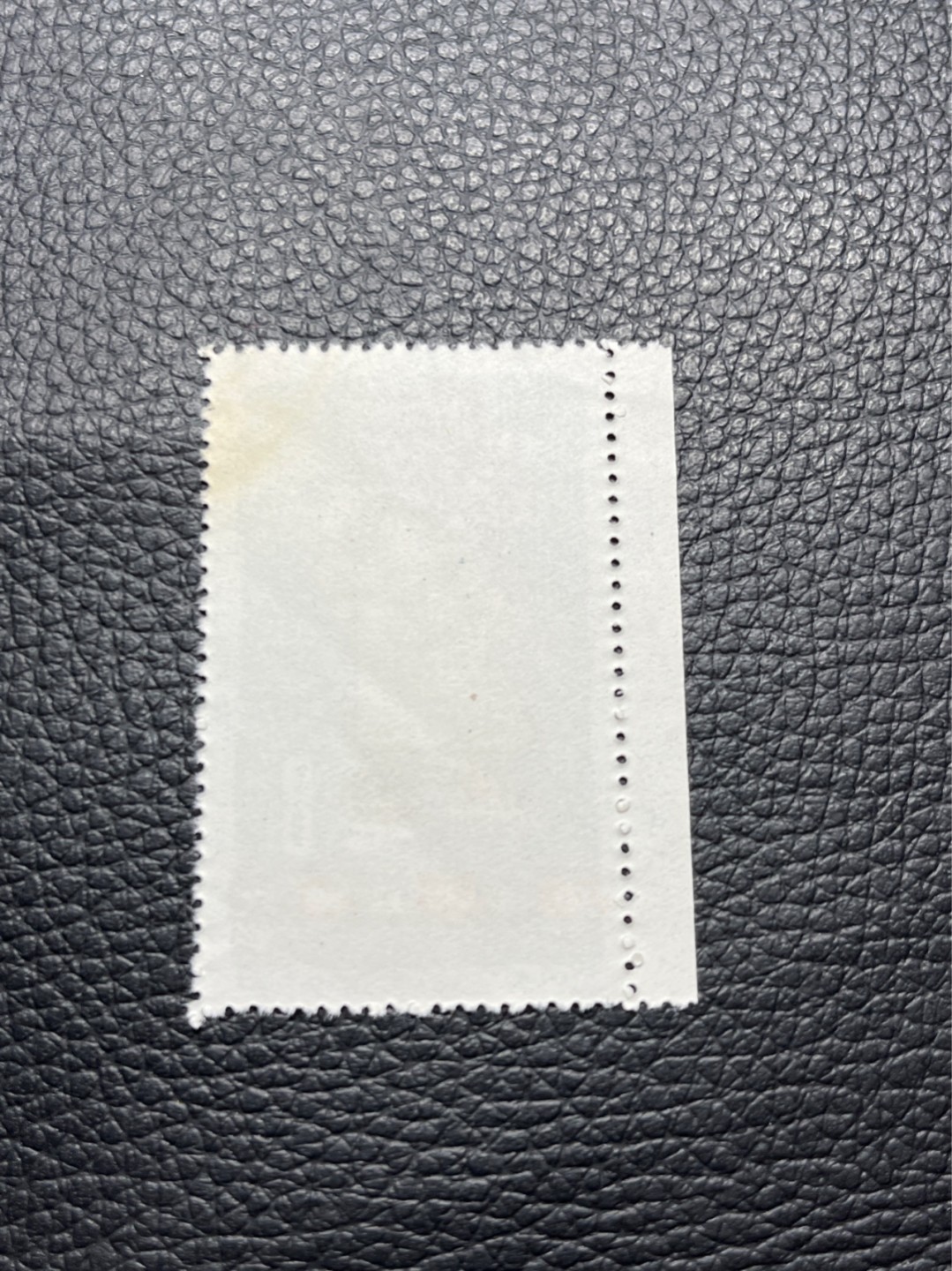 洪涛臻品批发群  精选邮票限时拍卖第八十九期 特54儿童 盖销 12-4  一 枚，几乎全品，轻微压痕， 面艳背白，生口，非常漂亮，热门票，草纸小票折痕多，全品数量有限，注意捡漏