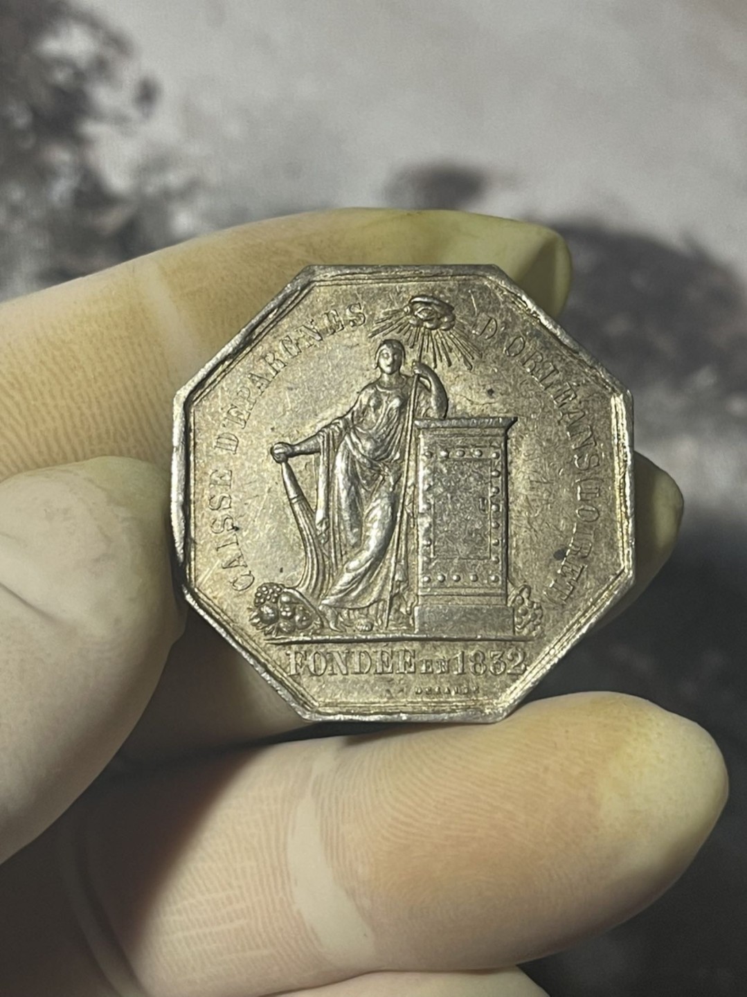 第六场，欧洲艺术章牌代币拍卖（实时专场） 法国奥尔良卢瓦雷储蓄银行八角银章