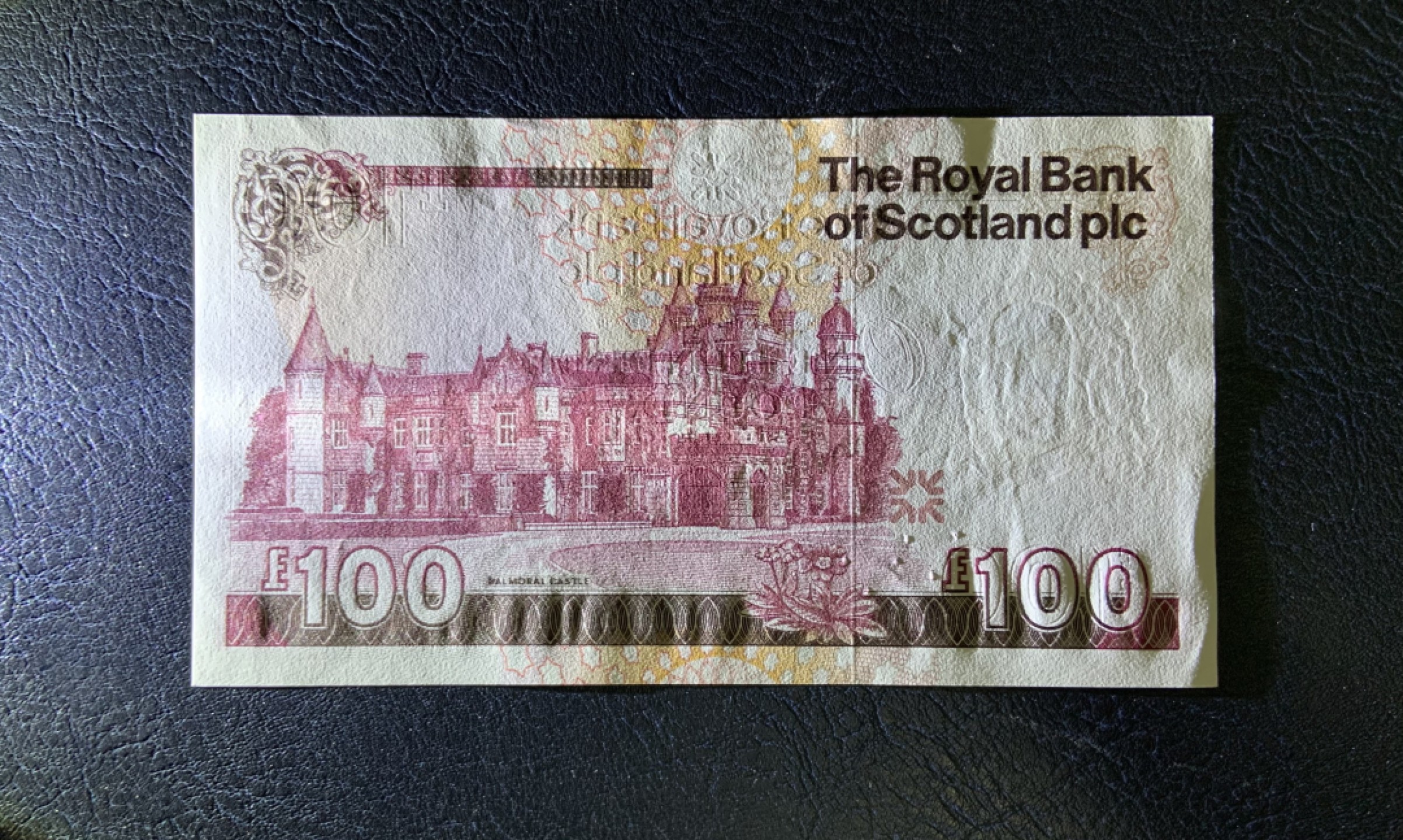 收藏联盟Quantum Auction 第211期拍卖  苏格兰皇家银行2007年100镑 品相UNC- 有针孔