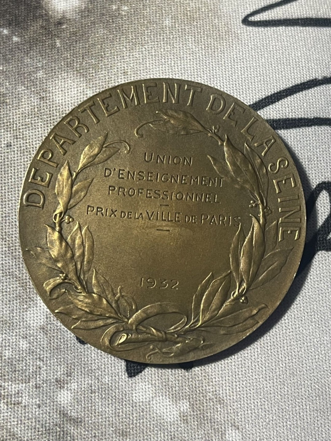 第六场，欧洲艺术章牌代币拍卖（实时专场） 1932年法国塞纳河女神青铜艺术奖章