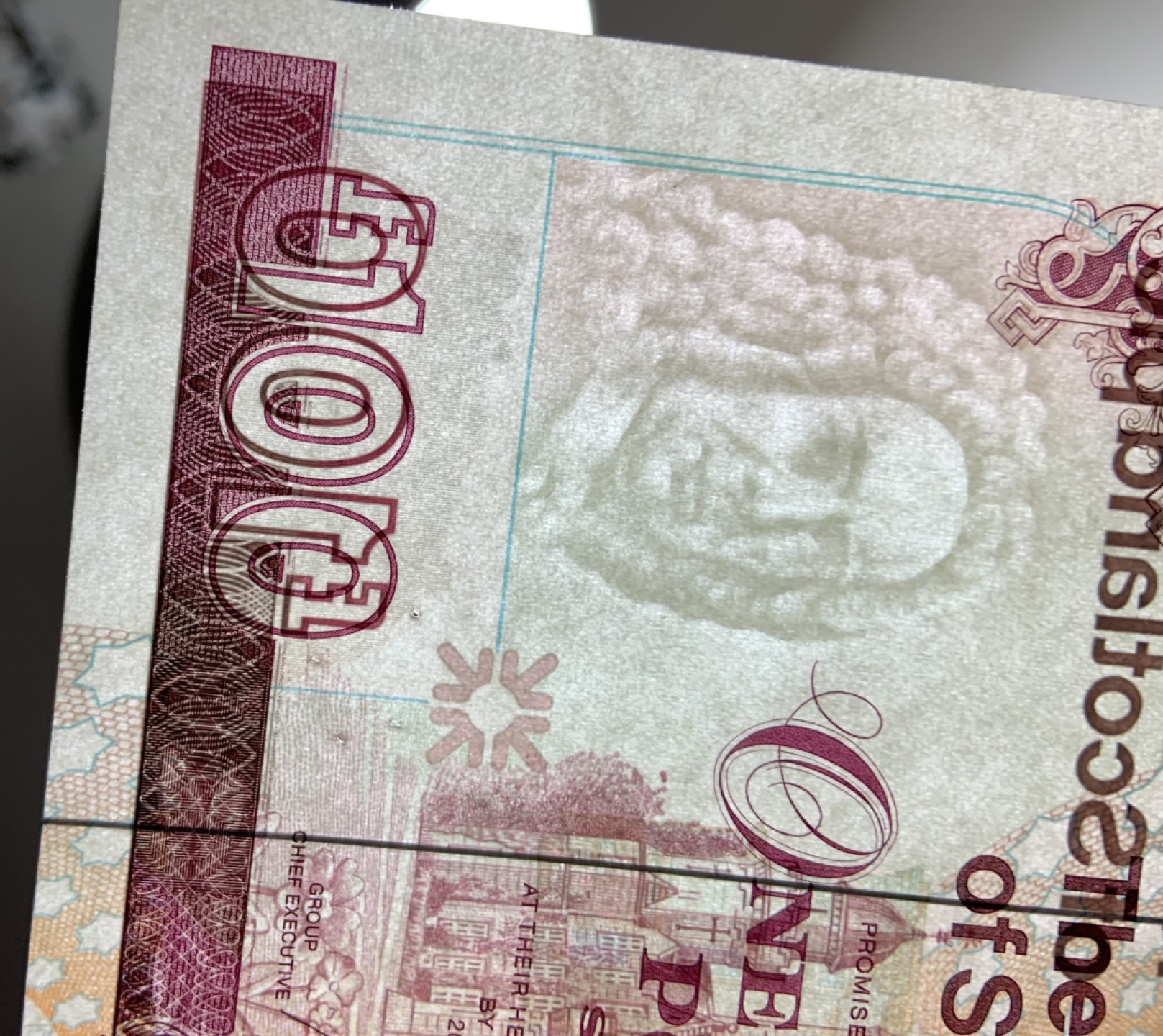 收藏联盟Quantum Auction 第211期拍卖  苏格兰皇家银行2007年100镑 品相UNC- 有针孔