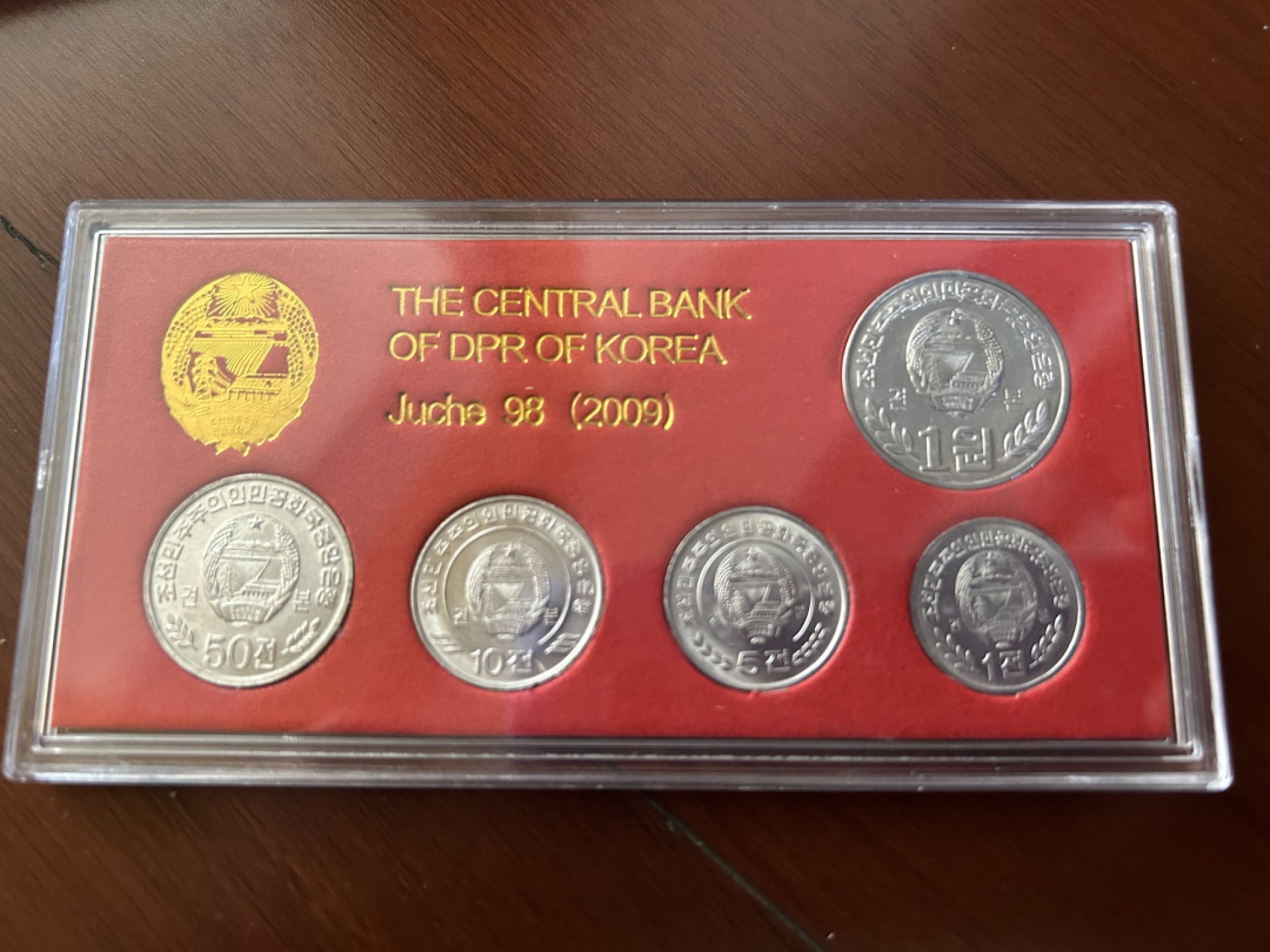 收藏联盟Quantum Auction 第210期拍卖 邮币专场 2009年朝鲜第三套纪念硬币 样币 原光级 朝鲜央行原盒