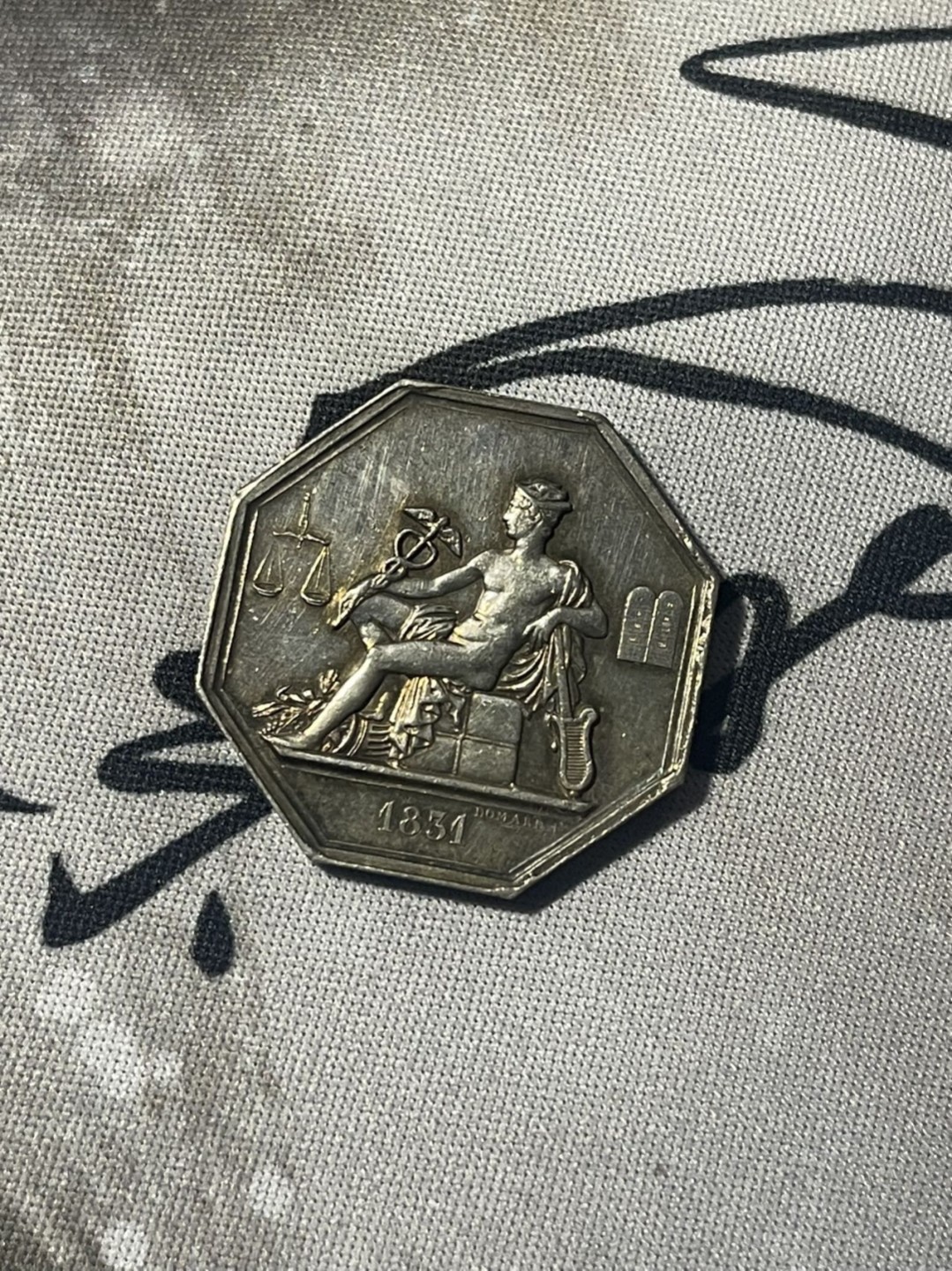 第六场，欧洲艺术章牌代币拍卖（实时专场） 法国墨丘利八角银章