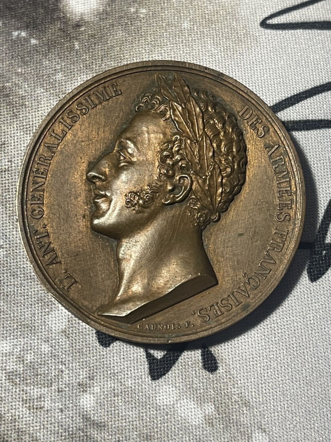 第六场，欧洲艺术章牌代币拍卖（实时专场） 1823年法国昂古莱姆公爵路易十六青铜艺术奖章