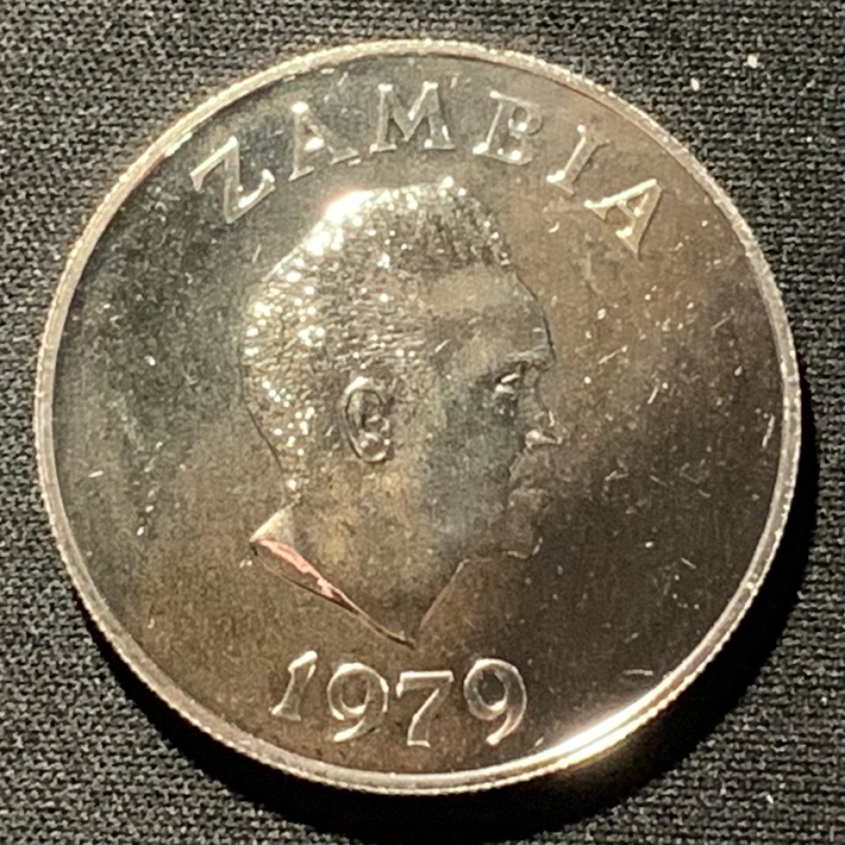 紫瑗钱币——第264期拍卖 赞比亚 1979年 非洲羚羊 5夸查 25.31克 0.925银 UNC