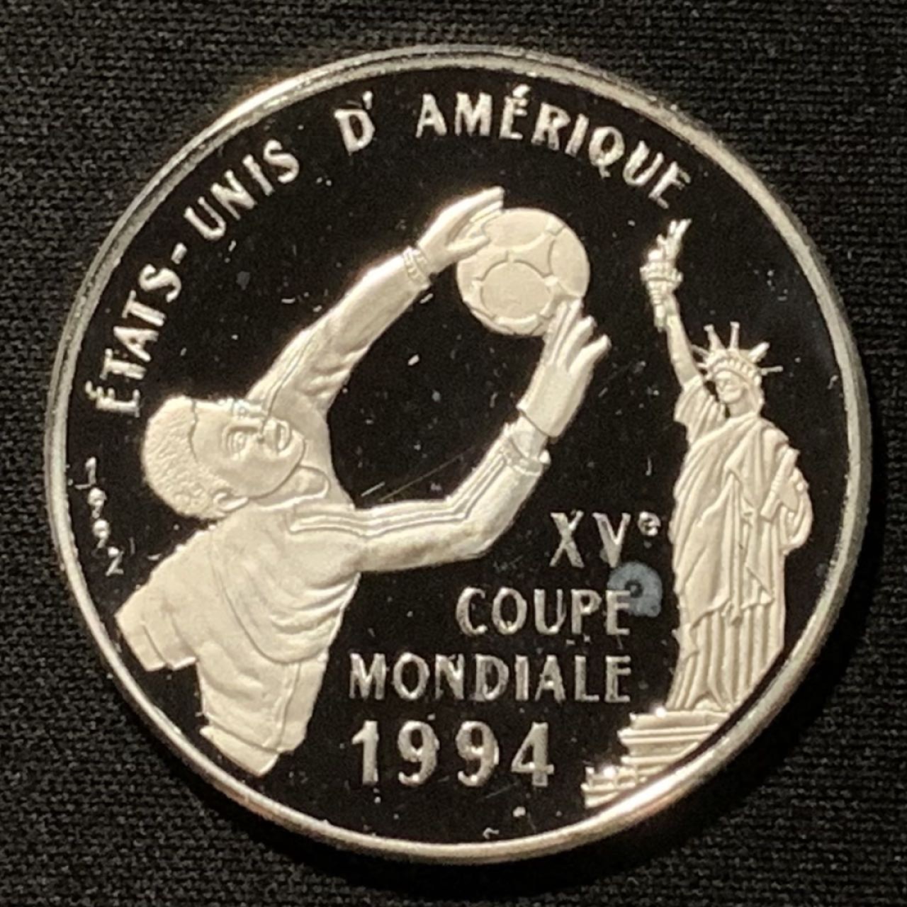 紫瑗钱币——第251期拍卖 刚果 1994年 美国世界杯 500法郎 20克 0.999银 精制
