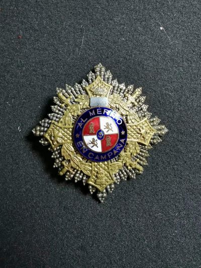 盛世勋华——号角文化勋章专场拍卖第66期 （加群请加微信 加qq群请截图扫码） - 西班牙战争十字勋章 星芒章  佛朗哥时期版