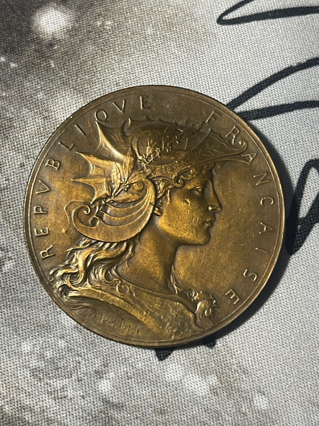 第六场，欧洲艺术章牌代币拍卖（实时专场） 法国海马头盔女神体操艺术铜章