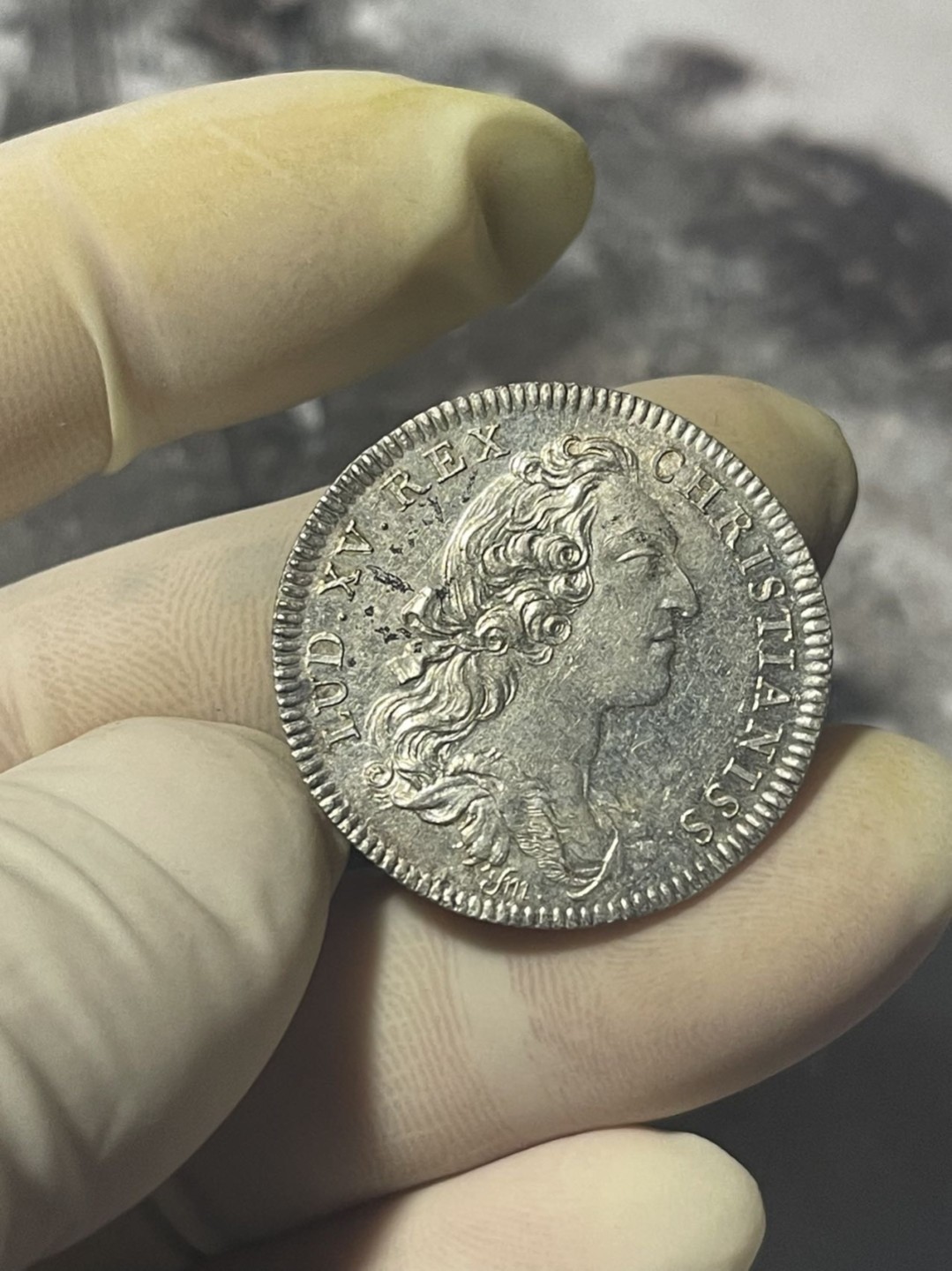 第六场，欧洲艺术章牌代币拍卖（实时专场） 法国路易十五国王建筑银质代币 带光好品