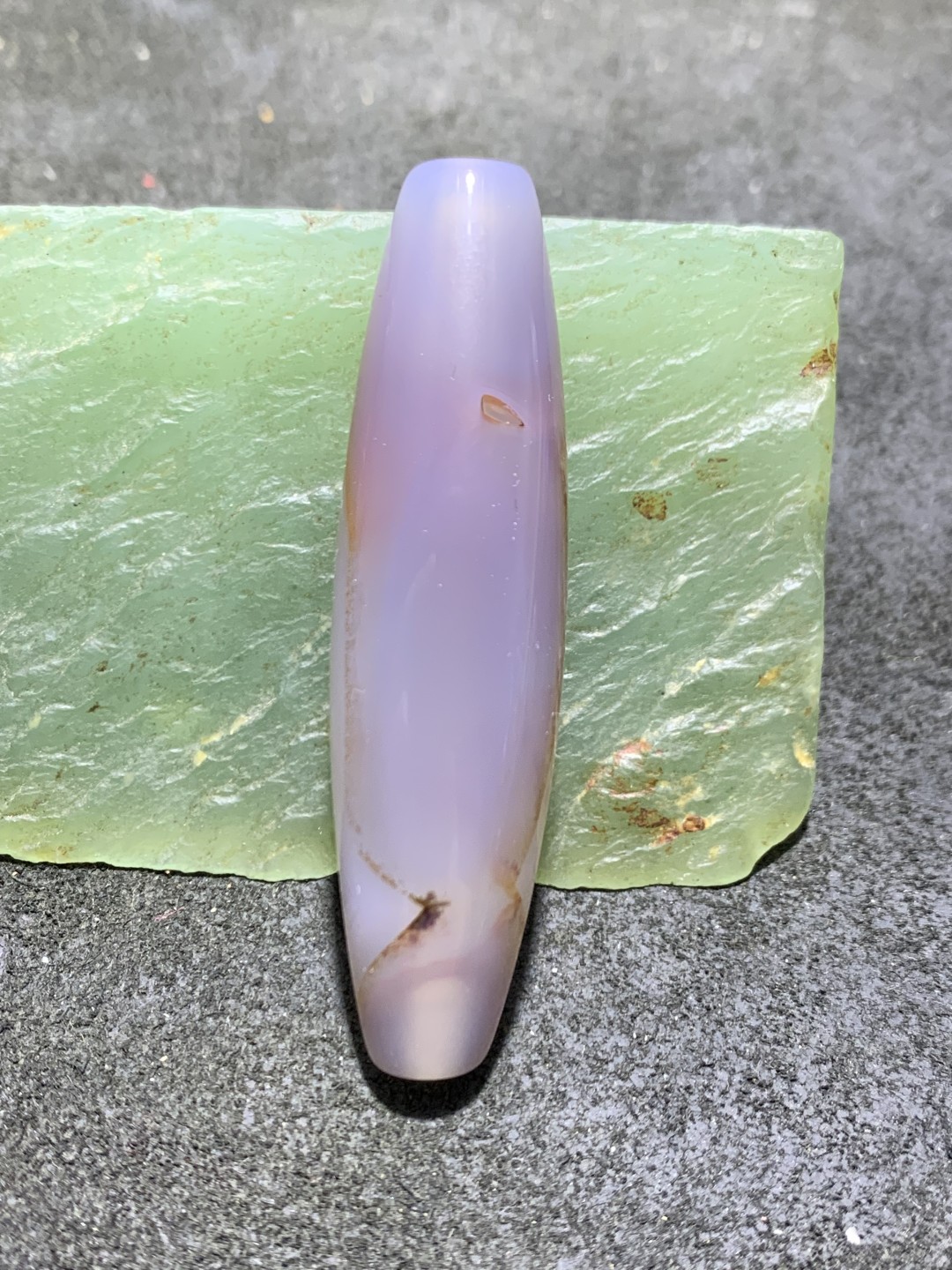 精美高玉化巴西玛瑙朱砂点天珠形桶珠一个，