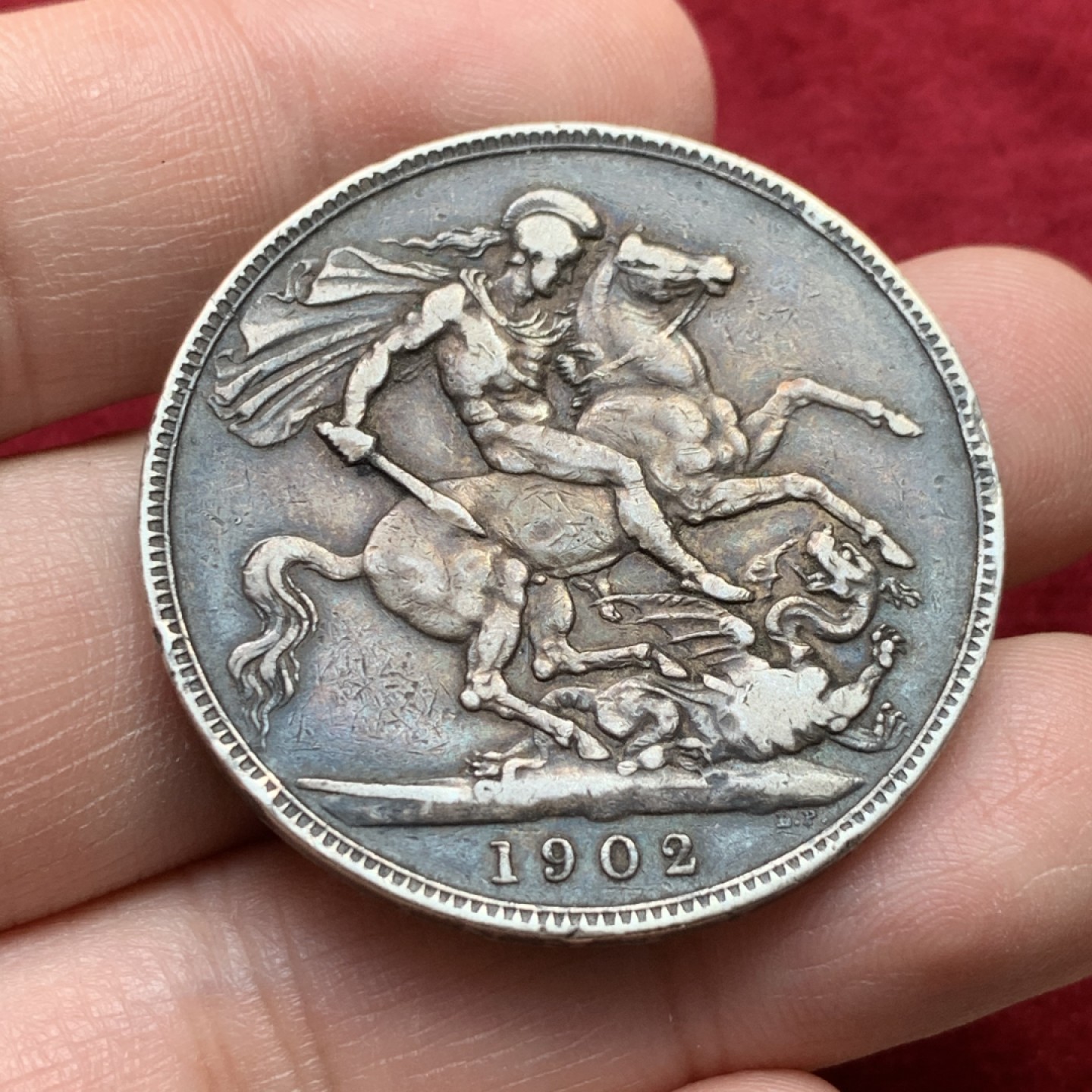 《竞宝斋》第118场-周日，周一 ，2场连拍（全场包邮） 英国1902年爱德华七世马剑一克朗银币老包浆