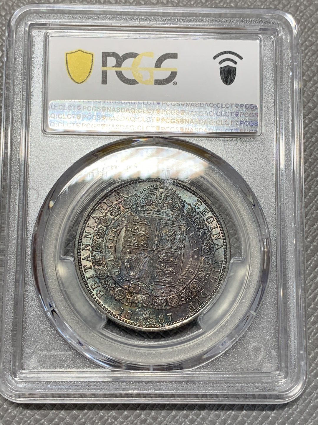 《竞宝斋》第118场-周日，周一 ，2场连拍（全场包邮） PCGS MS64 英国 1887年 维多利亚 高冠半克朗银币绚丽五彩 难得一见