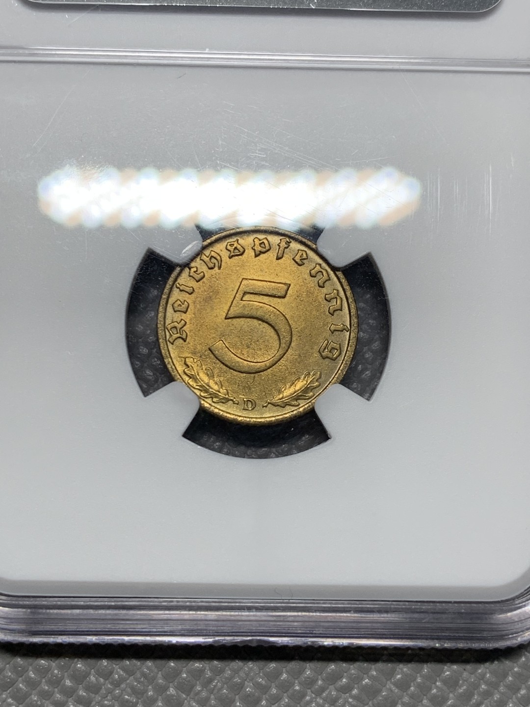 《竞宝斋》第118场-周日，周一 ，2场连拍（全场包邮） NGC-MS65 N盒亚军分！！ 德国 1938 德意志第三帝国 5分尼铜币 币面干净包浆自然 工艺问题高分不易