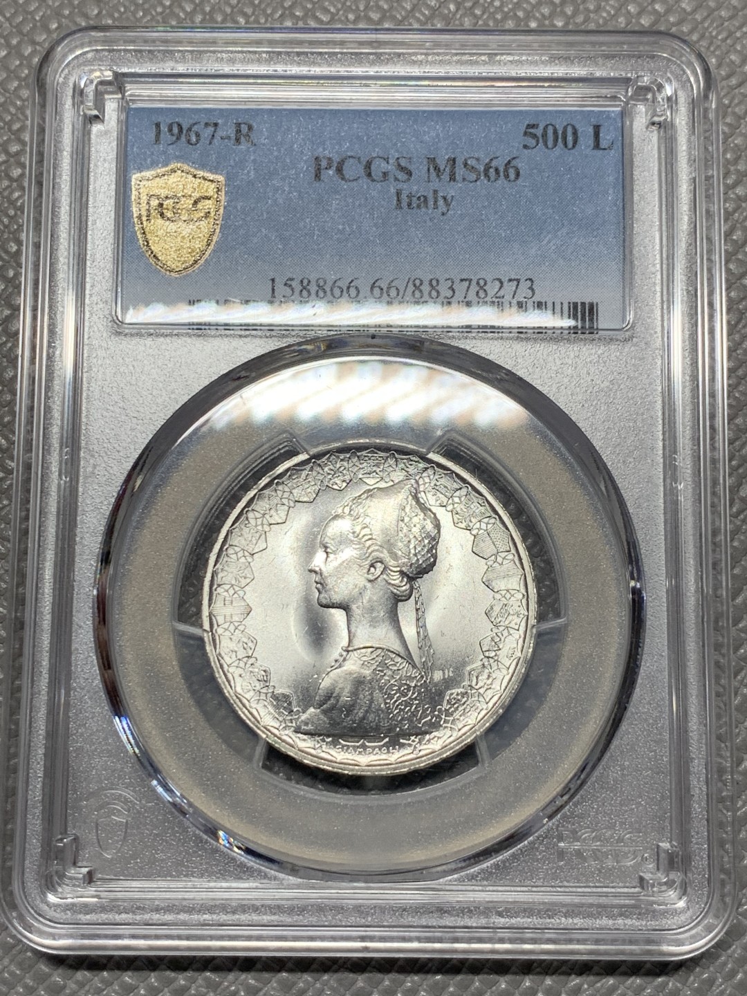 《竞宝斋》第118场-周日，周一 ，2场连拍（全场包邮） PCGS MS66 1967年意大利人妻帆船500里拉银币 极致品相 仅一枚更高分