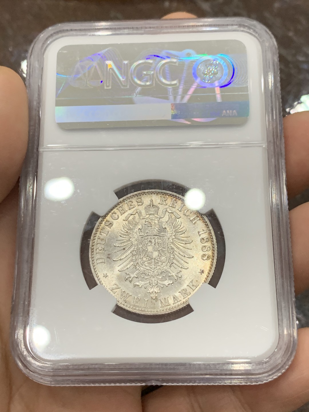 《竞宝斋》第118场-周日，周一 ，2场连拍（全场包邮） NGC MS63 德国 1888年 普鲁士 三皇之年 2马克 银币状态极好 淡彩包浆