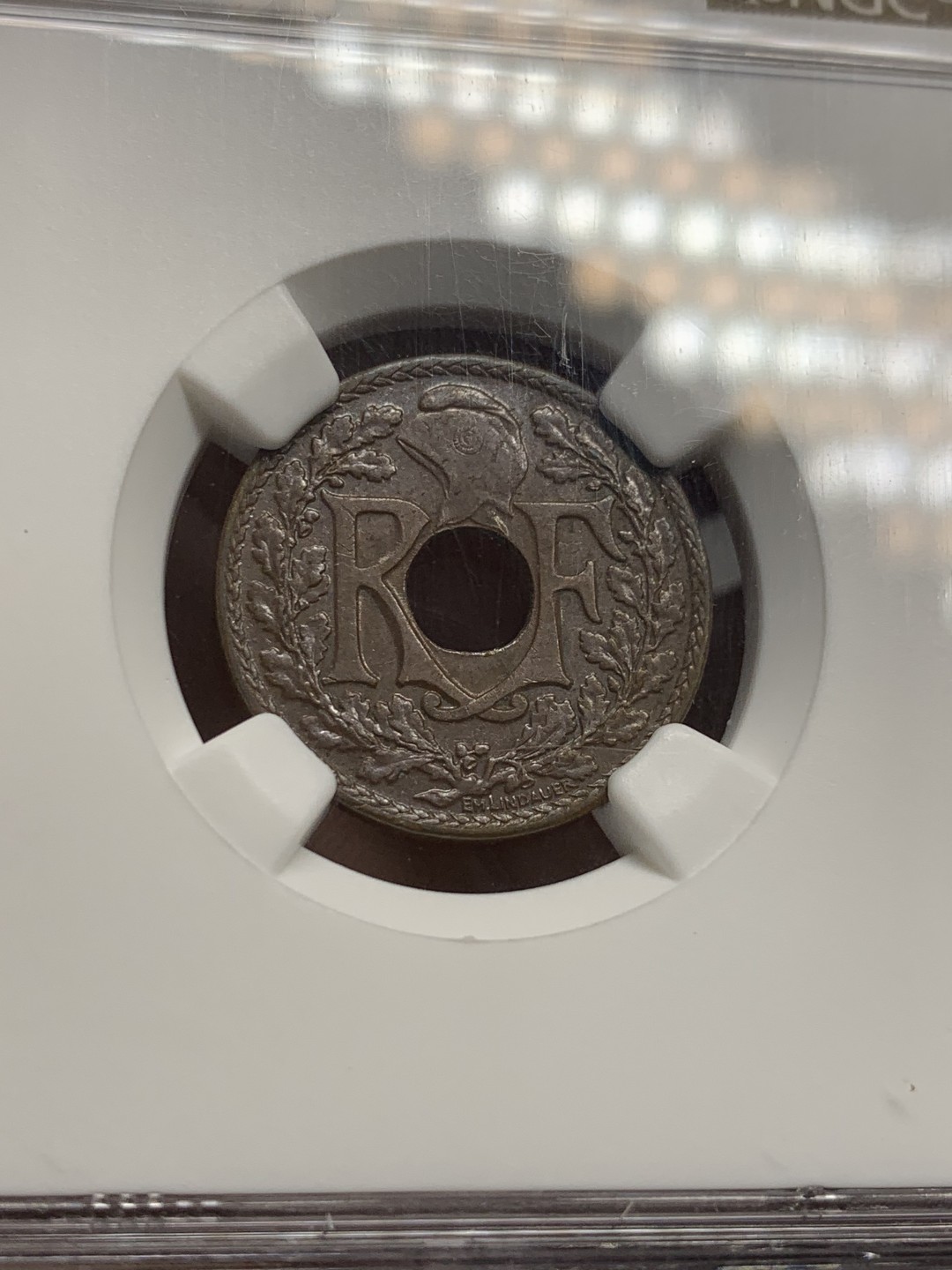 《竞宝斋》第118场-周日，周一 ，2场连拍（全场包邮） NGC MS63BN 法属印度支那1938年 1/2分铜币