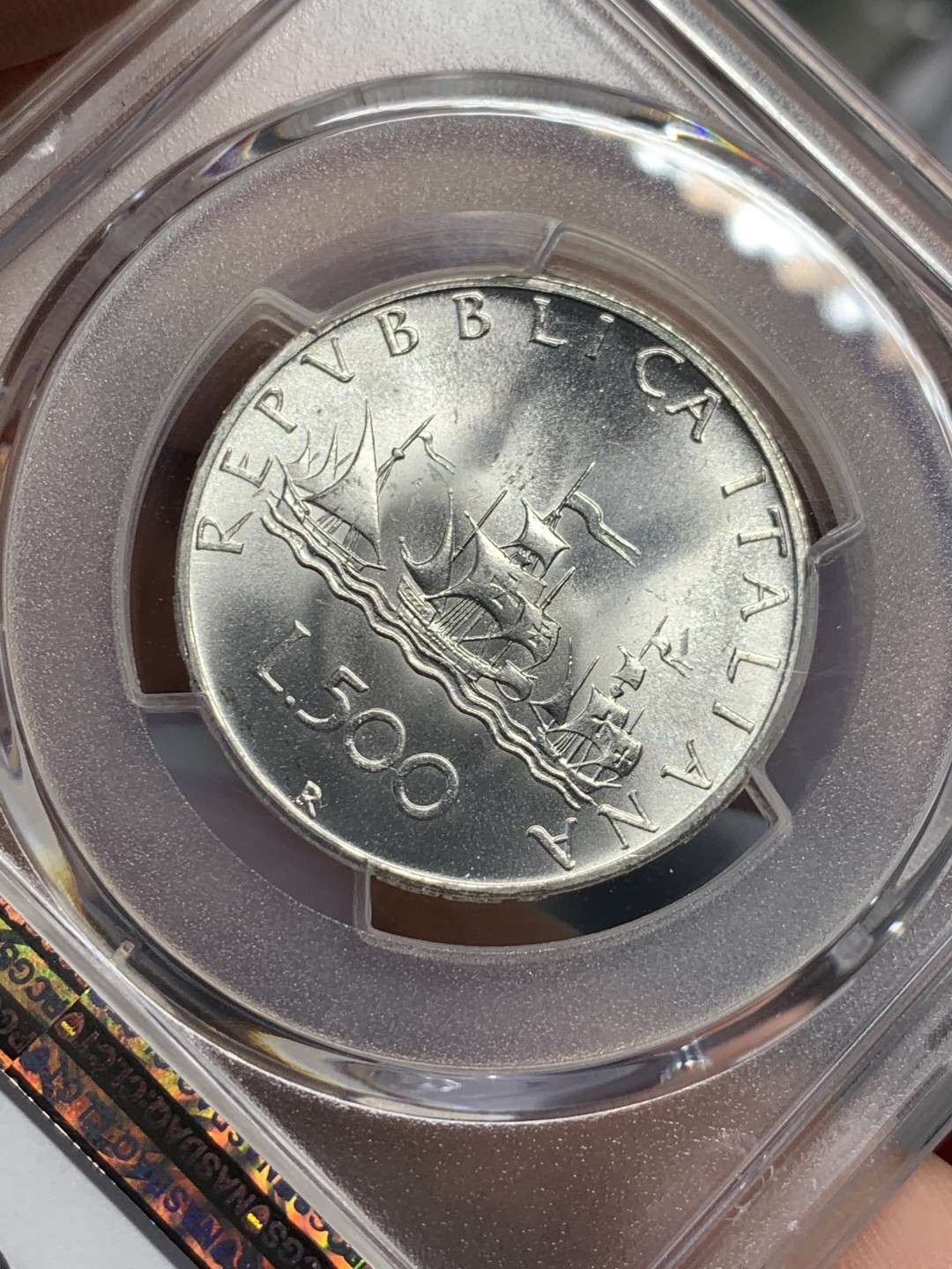 《竞宝斋》第118场-周日，周一 ，2场连拍（全场包邮） PCGS MS66 1967年意大利人妻帆船500里拉银币 极致品相 仅一枚更高分