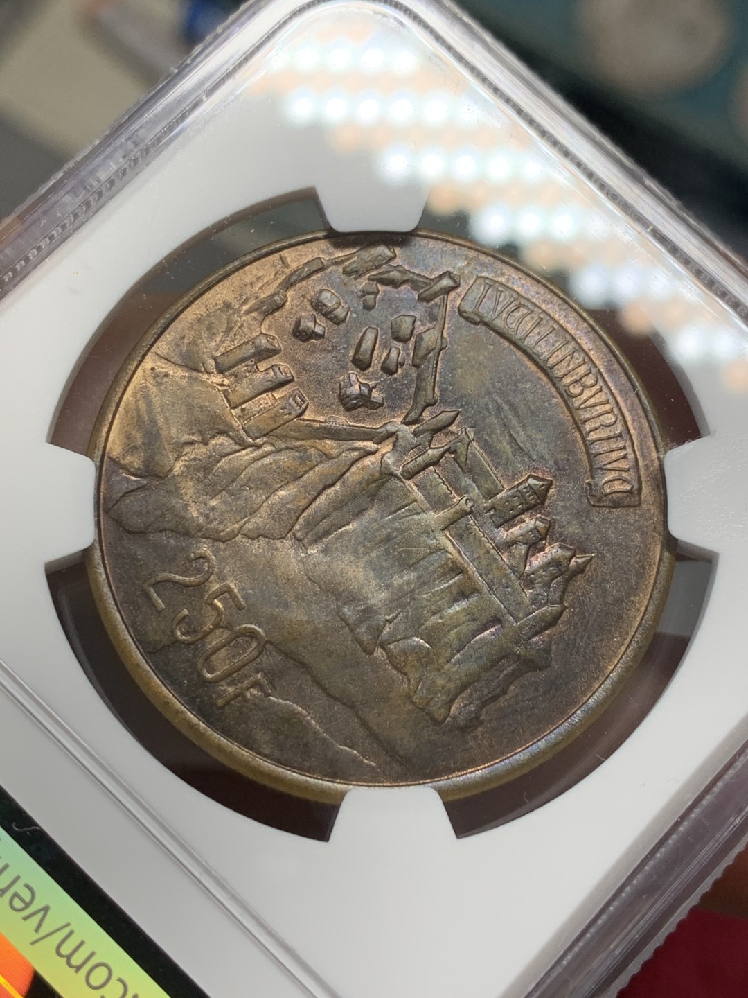 《竞宝斋》第118场-周日，周一 ，2场连拍（全场包邮） NGC MS62 卢森堡 1963年 卢森堡建城1000年 250法郎 铜样币 发行量200枚 稀少