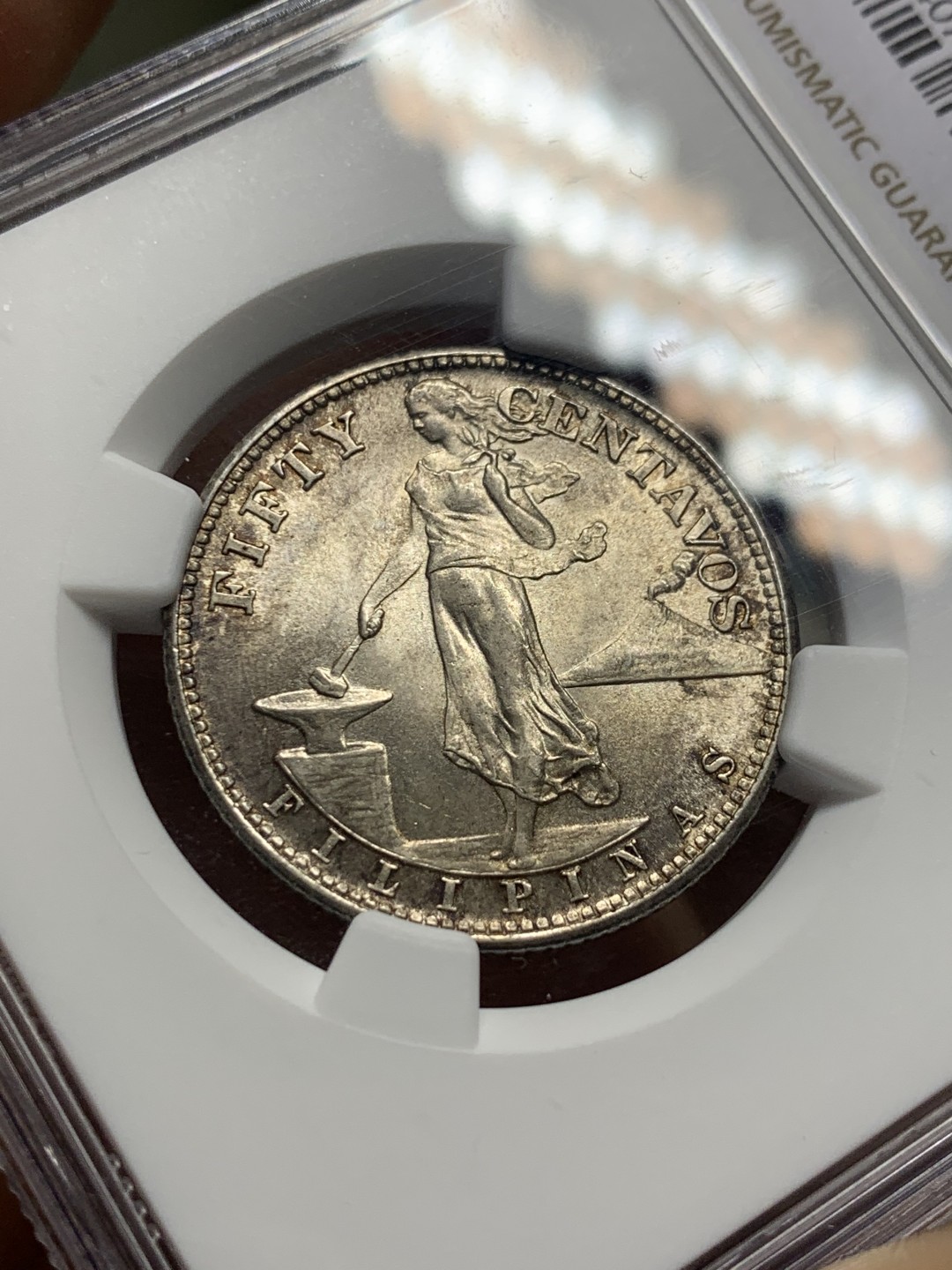 《竞宝斋》第118场-周日，周一 ，2场连拍（全场包邮） NGC-MS63 菲律宾 1944年 打铁女人 50分 银币