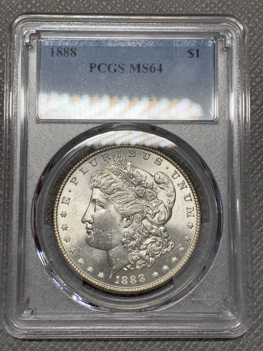 《竞宝斋》第118场-周日，周一 ，2场连拍（全场包邮） PCGS MS64 美国 1888年 摩根 银币 整体状态好 吉祥年份