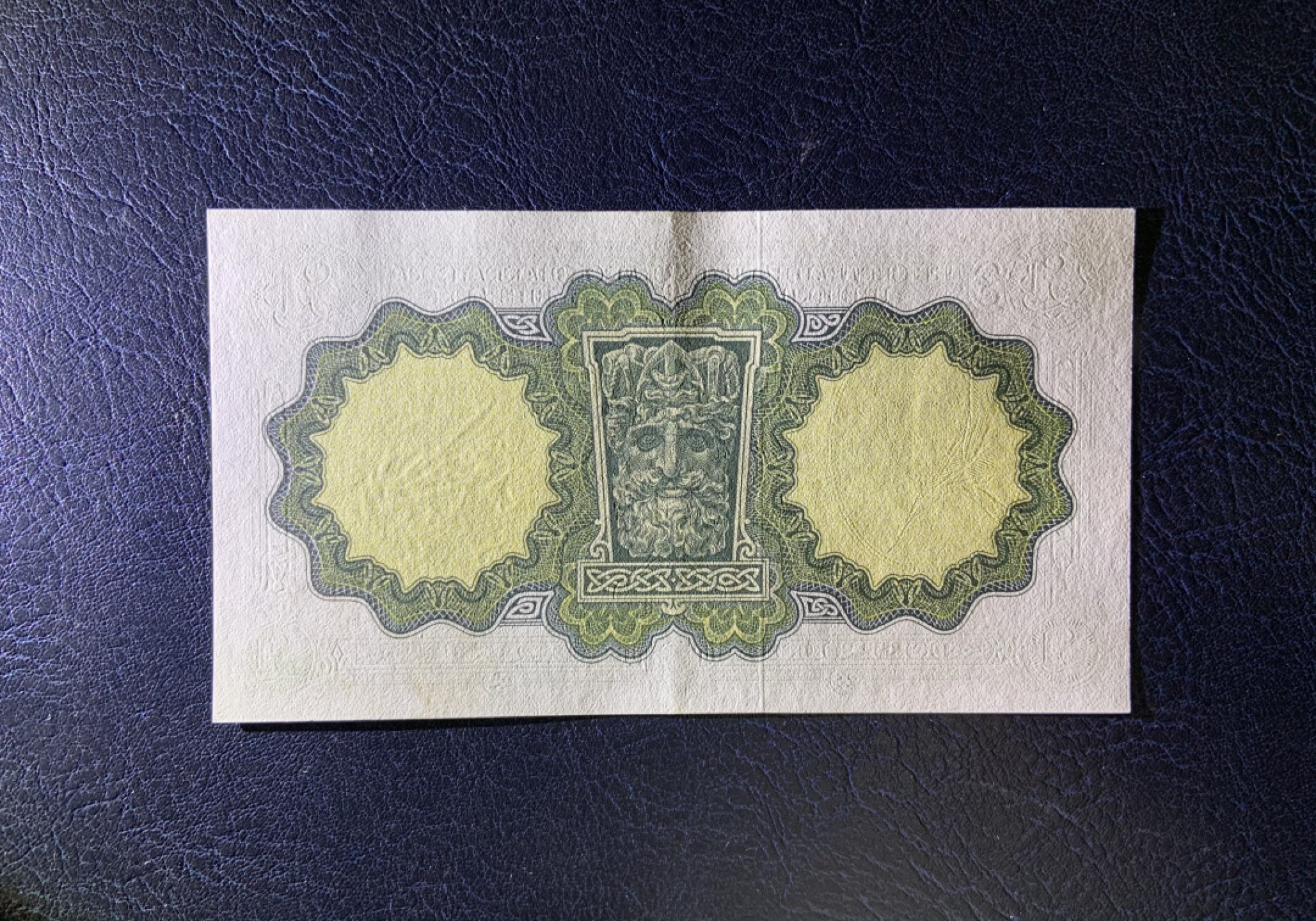 收藏联盟Quantum Auction 第211期拍卖  爱尔兰1976年1镑 品相AU